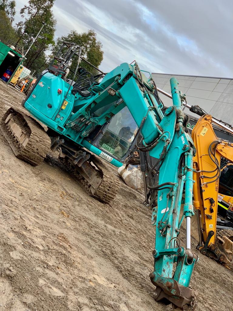 2014 KOBELCO SK135 13T EXCAVATOR 5800Hrs