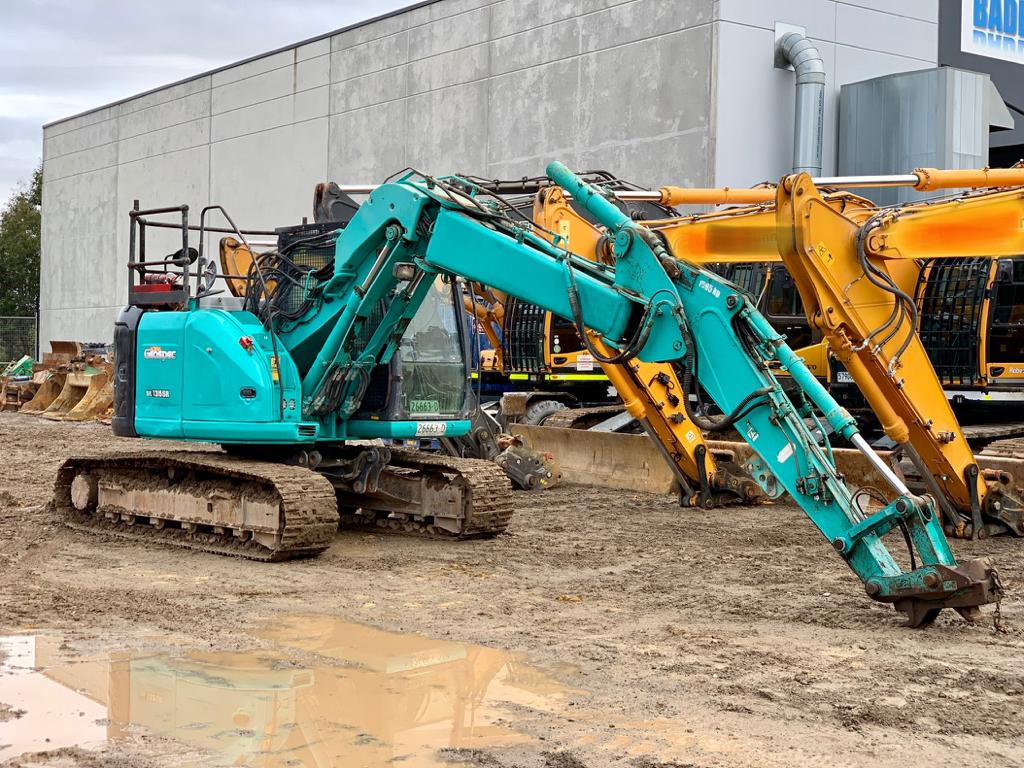 2014 KOBELCO SK135 13T EXCAVATOR 5800Hrs