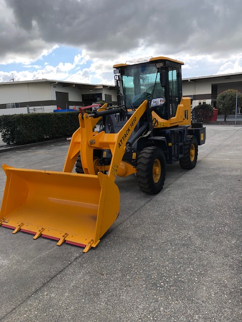 2019 ATTACK 1610 WHEEL LOADER