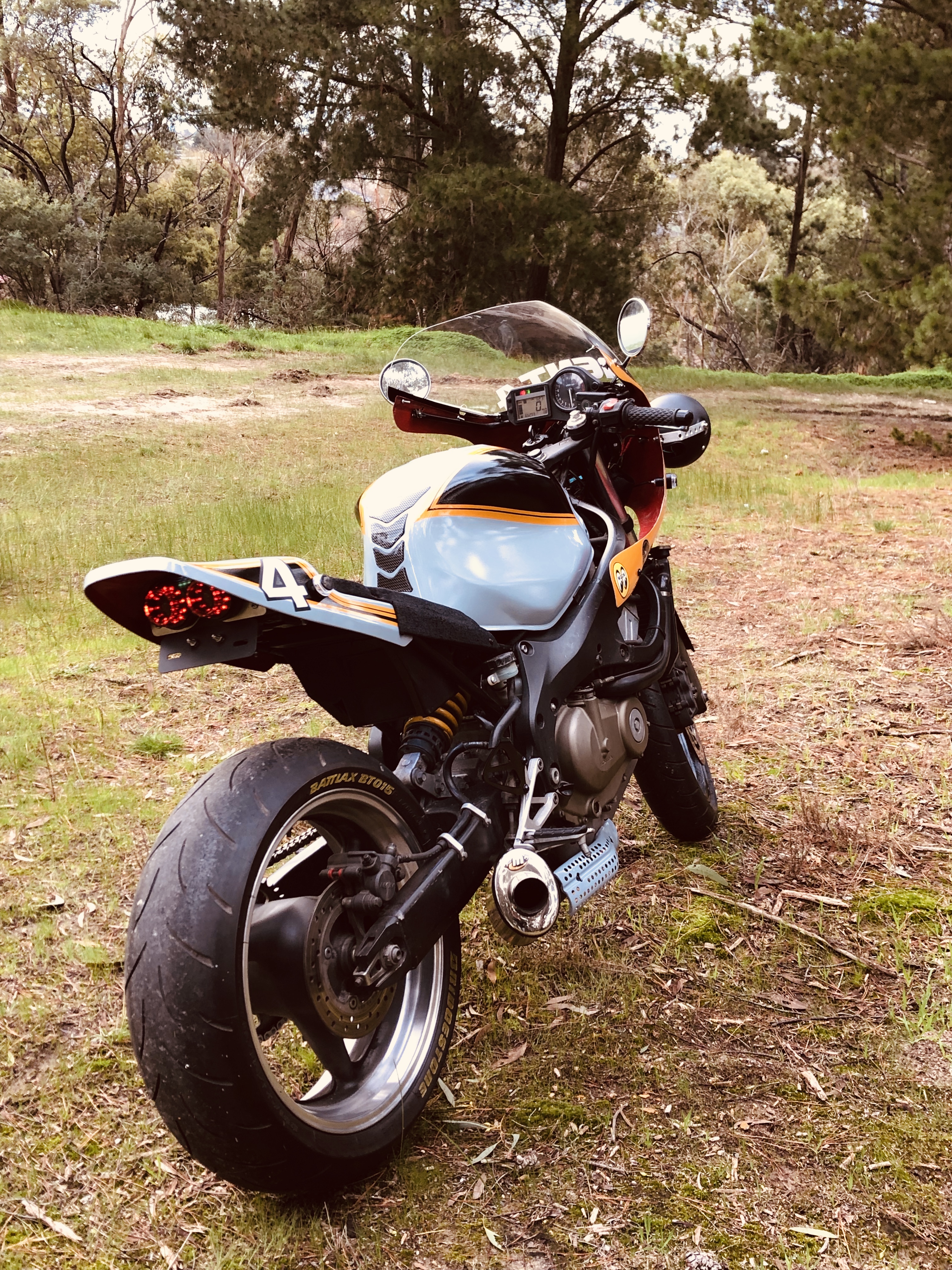 2002 HONDA CBR600 F4i CAFE RACER