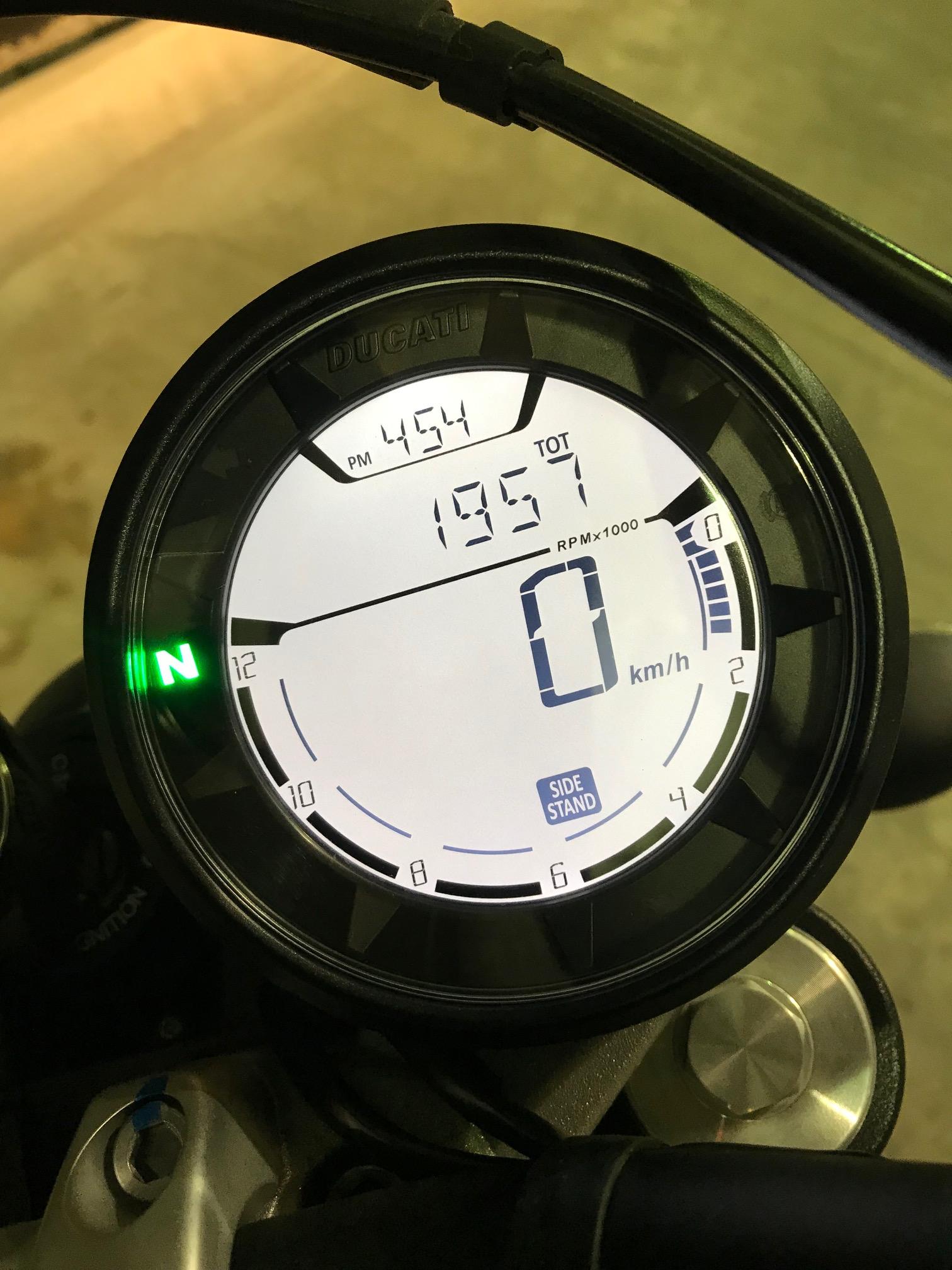 2017 DUCATI SCRAMBLER SIXTY2 