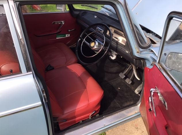 1963 PEUGEOT 404 4D SEDAN