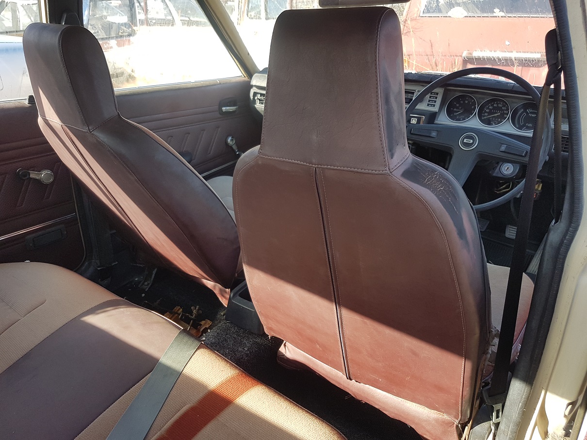 1977 DATSUN 200B SEDAN