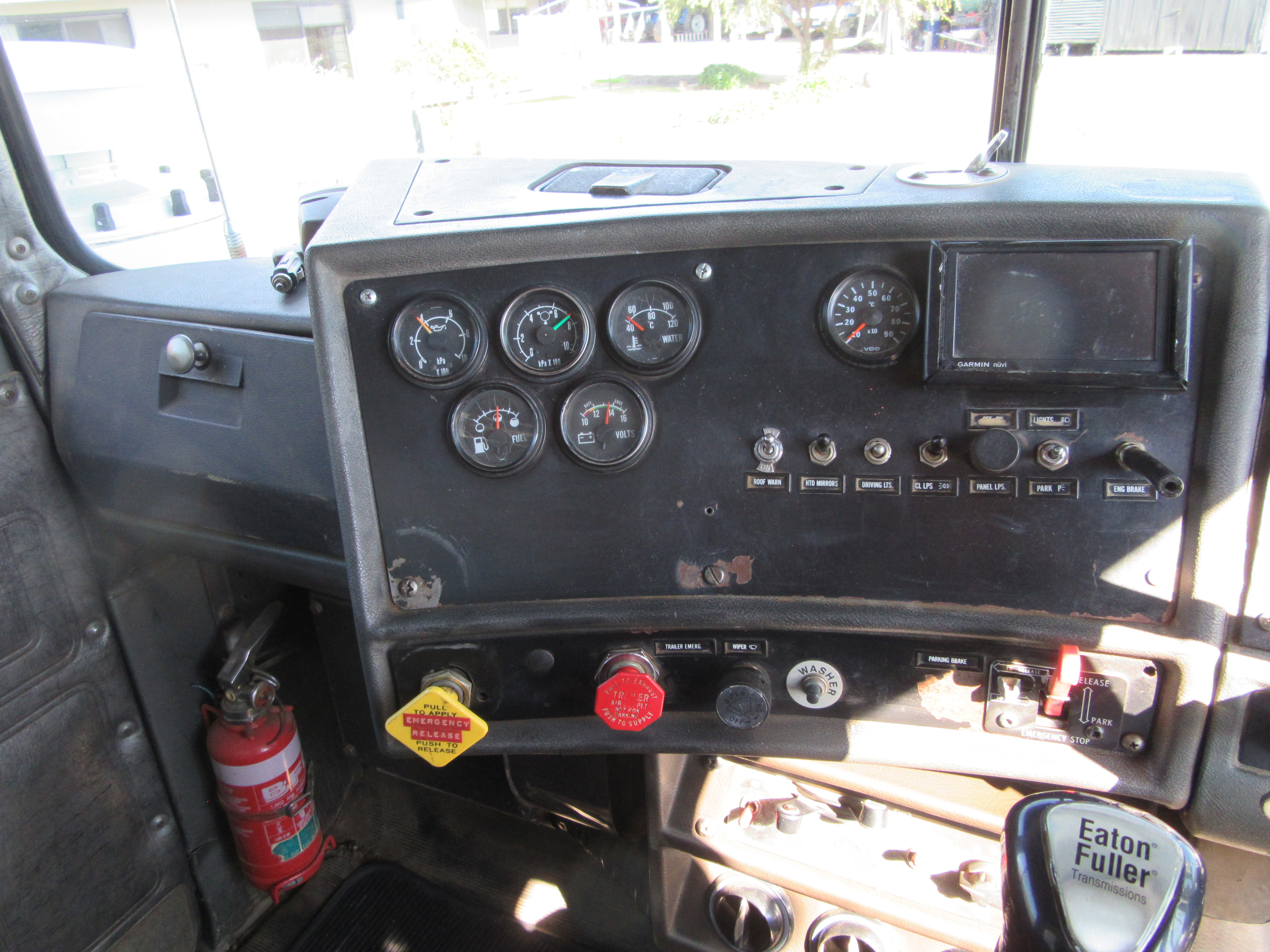1976 MACK R600 TIPPER AND DOG TRAILER 