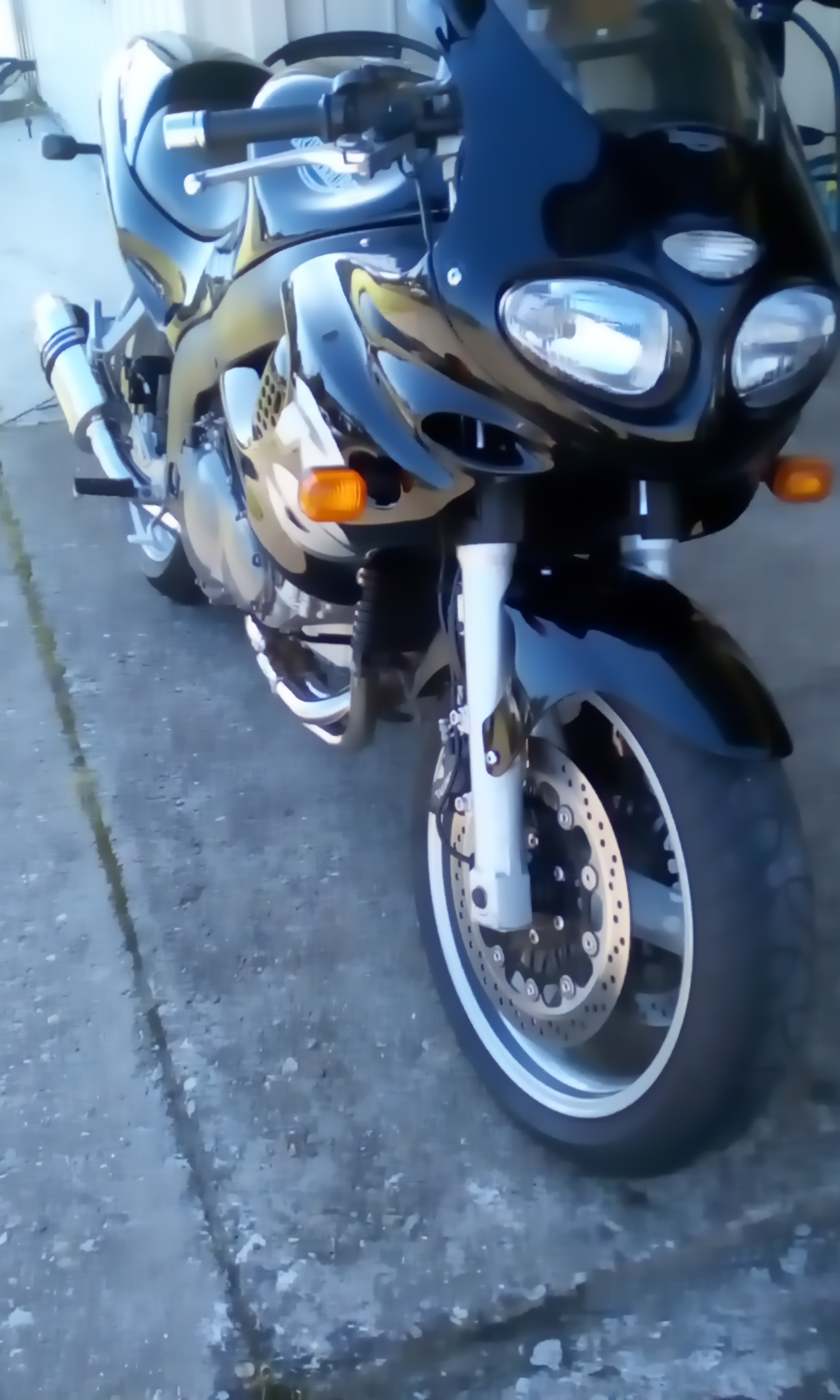 2001 TRIUMPH SPRINT RS SPORTS
