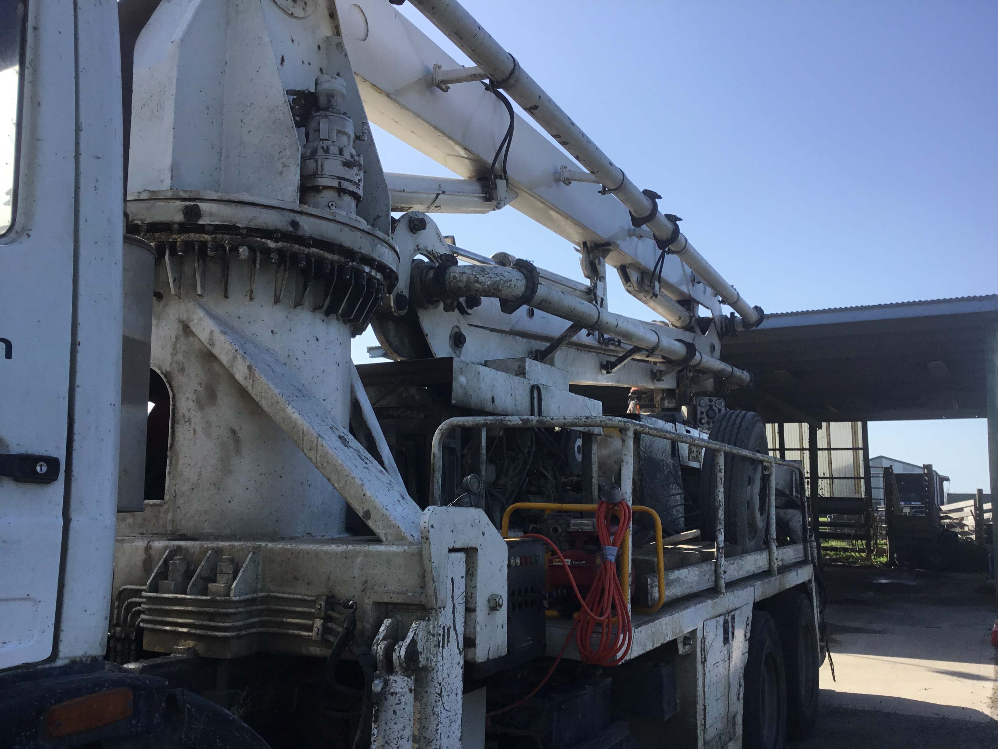 1998 JACON C0BRA CONCRETE PLACEMENT BOOM 