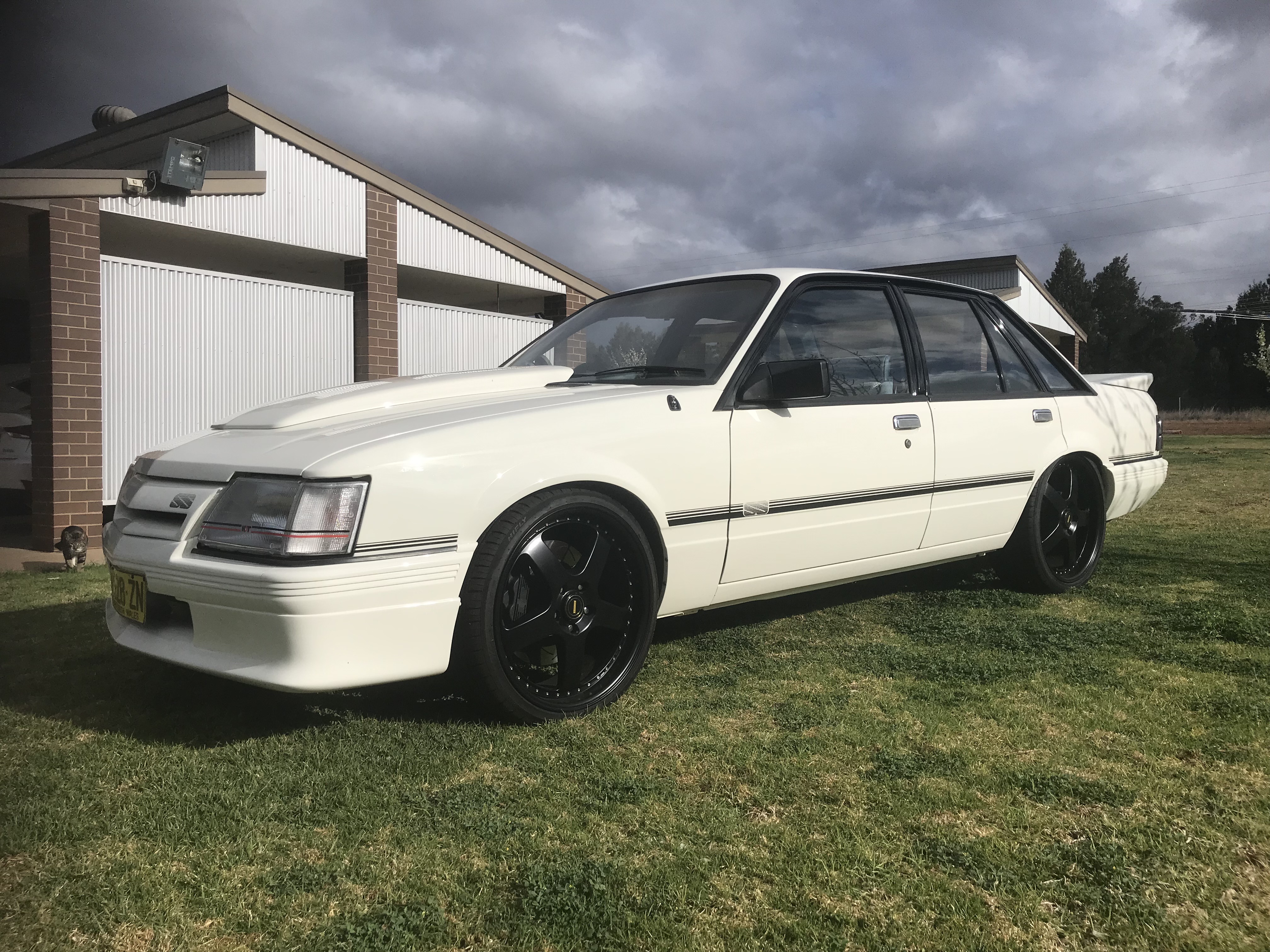 1985 HOLDEN COMMODORE VK SS REPLICA