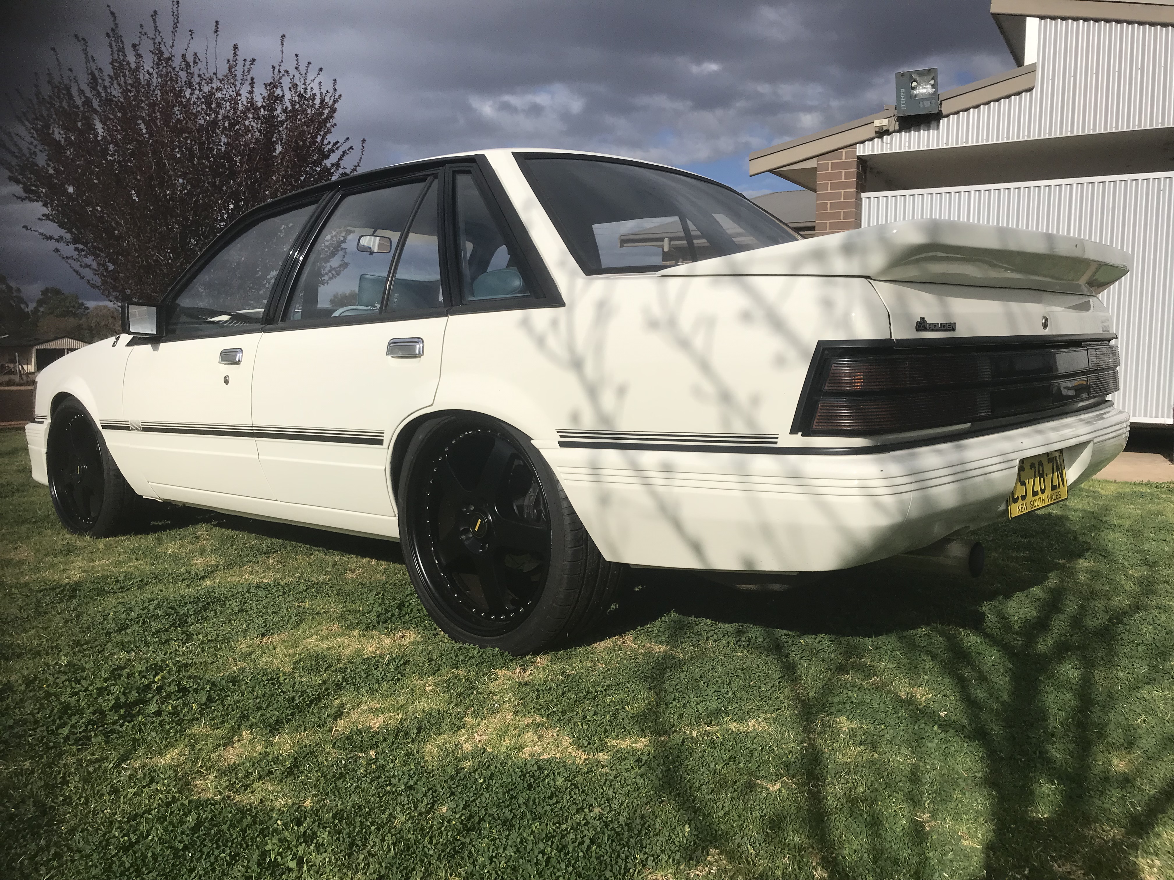 1985 HOLDEN COMMODORE VK SS REPLICA 