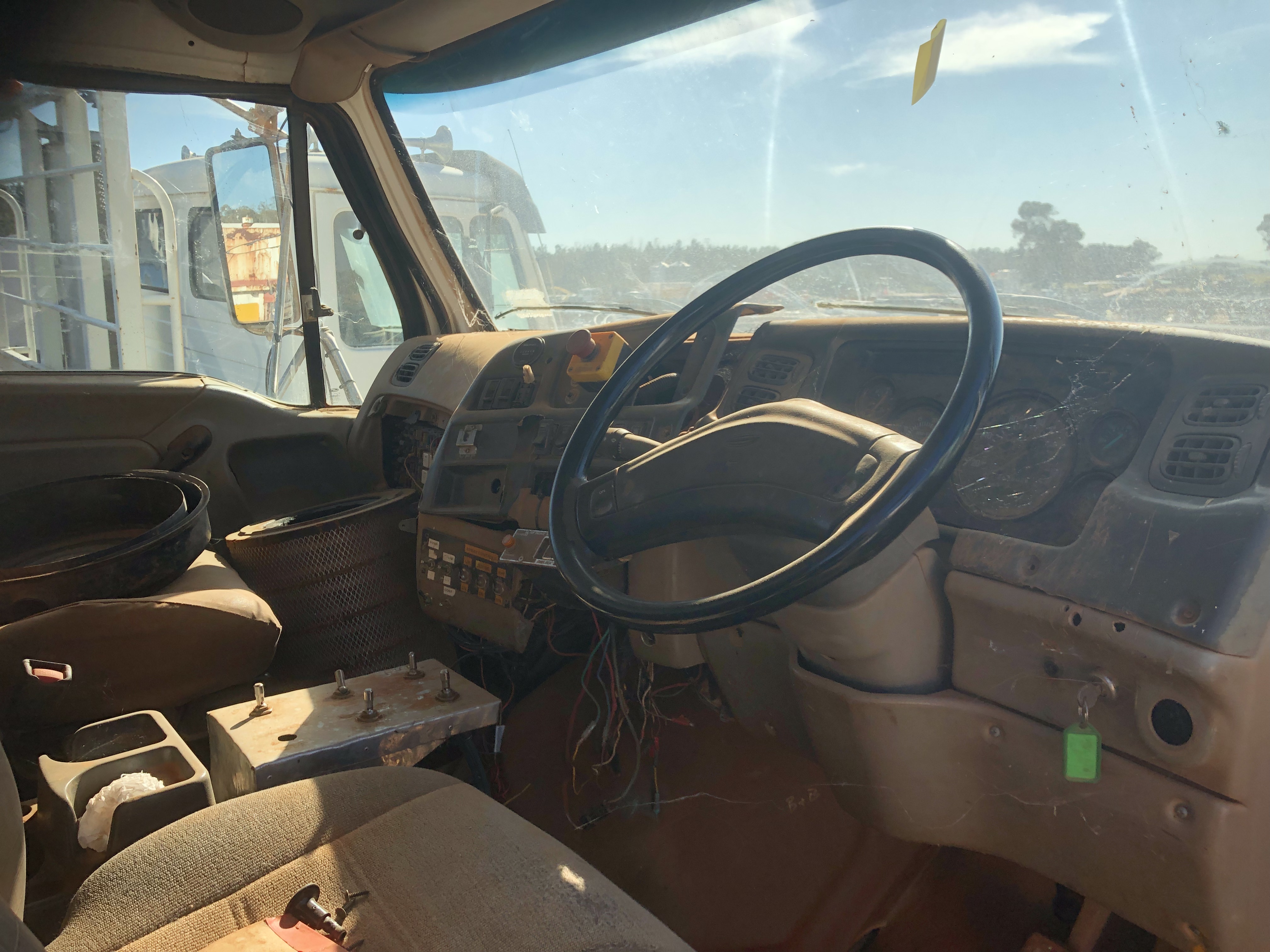 2002 STERLING LT7500