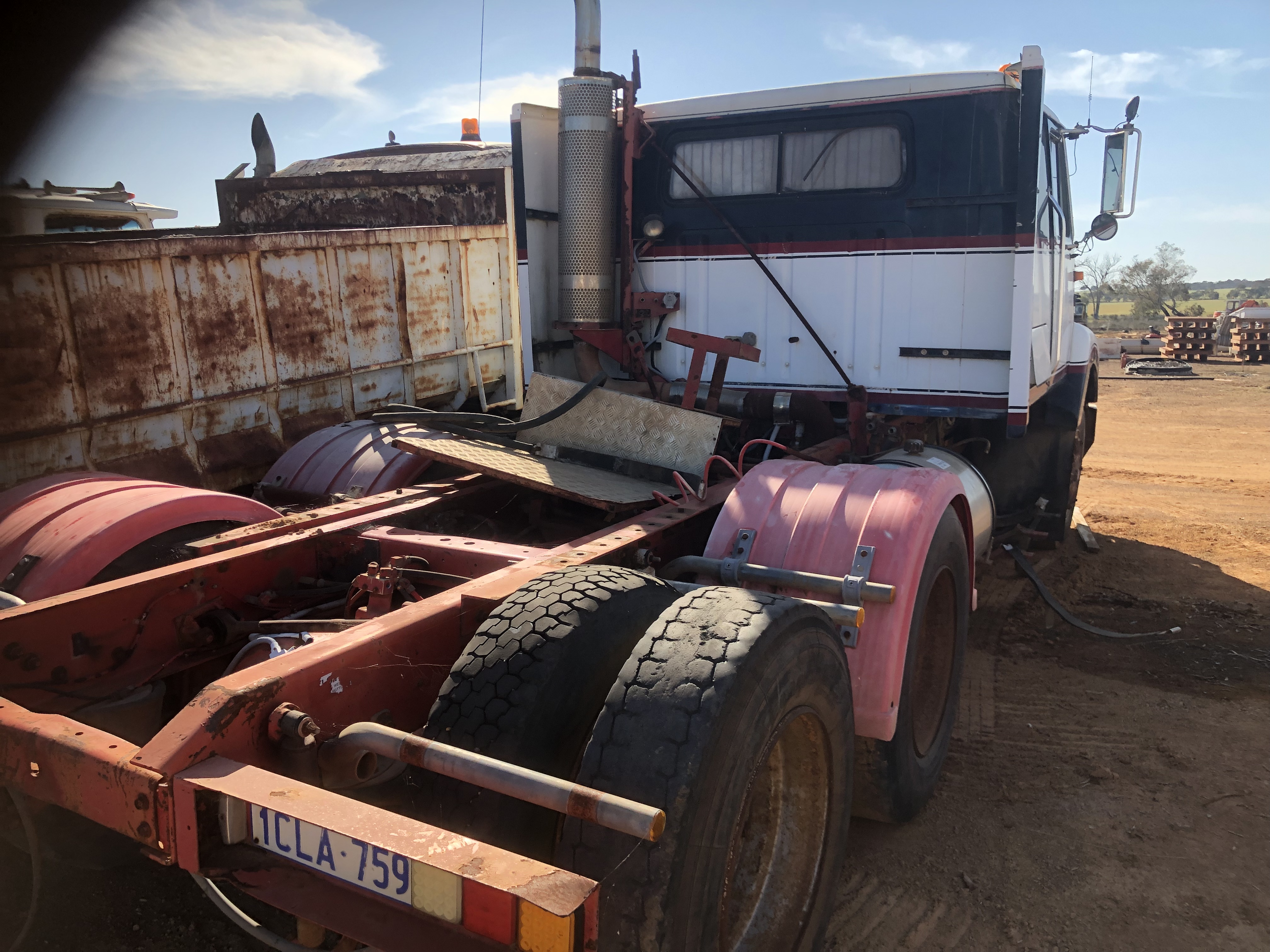 1996 INTERNATIONAL SLINE S3600 PRIMEMOVER
