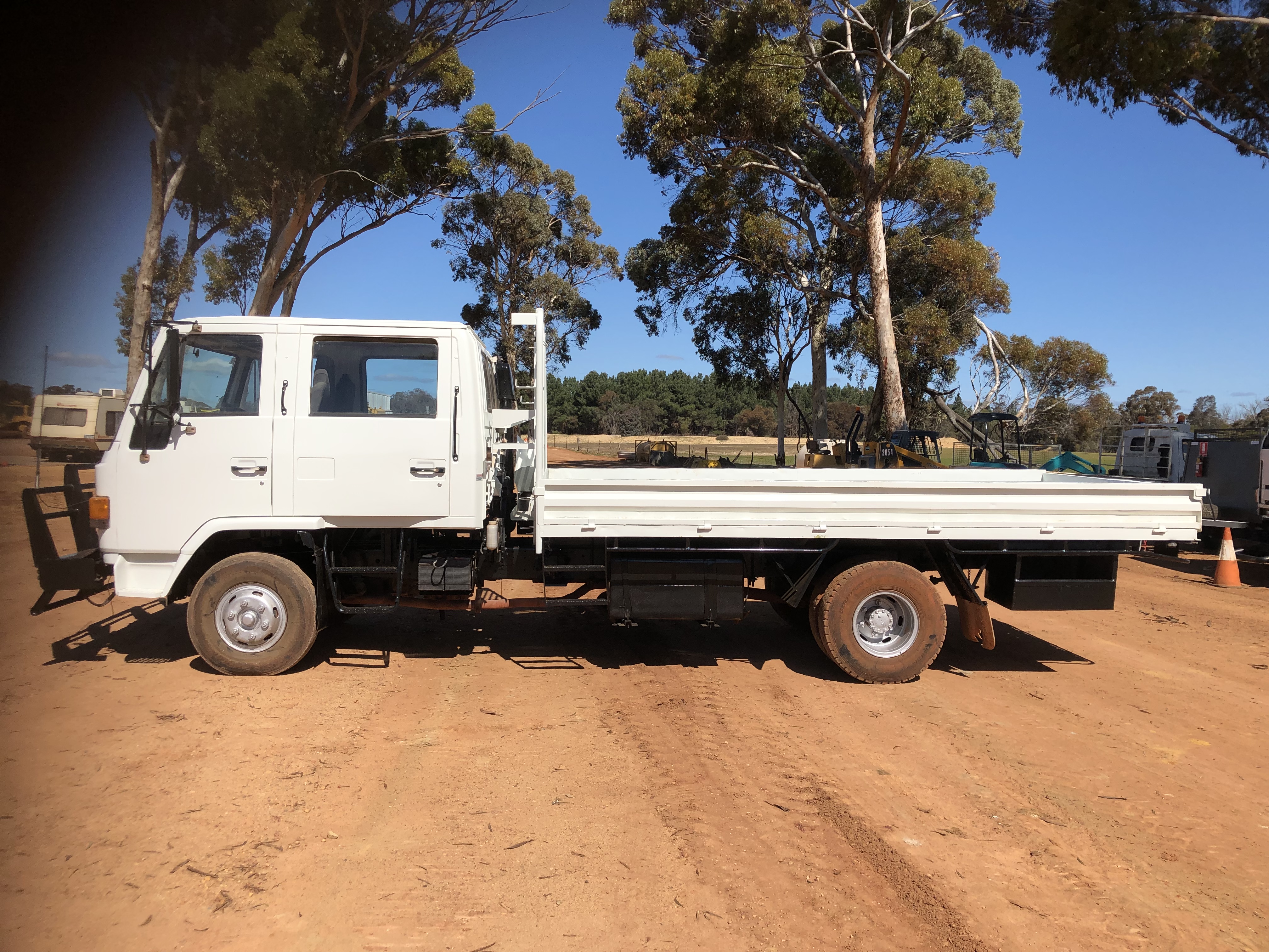 1988 ISUZU FSR5WF CREW CAB