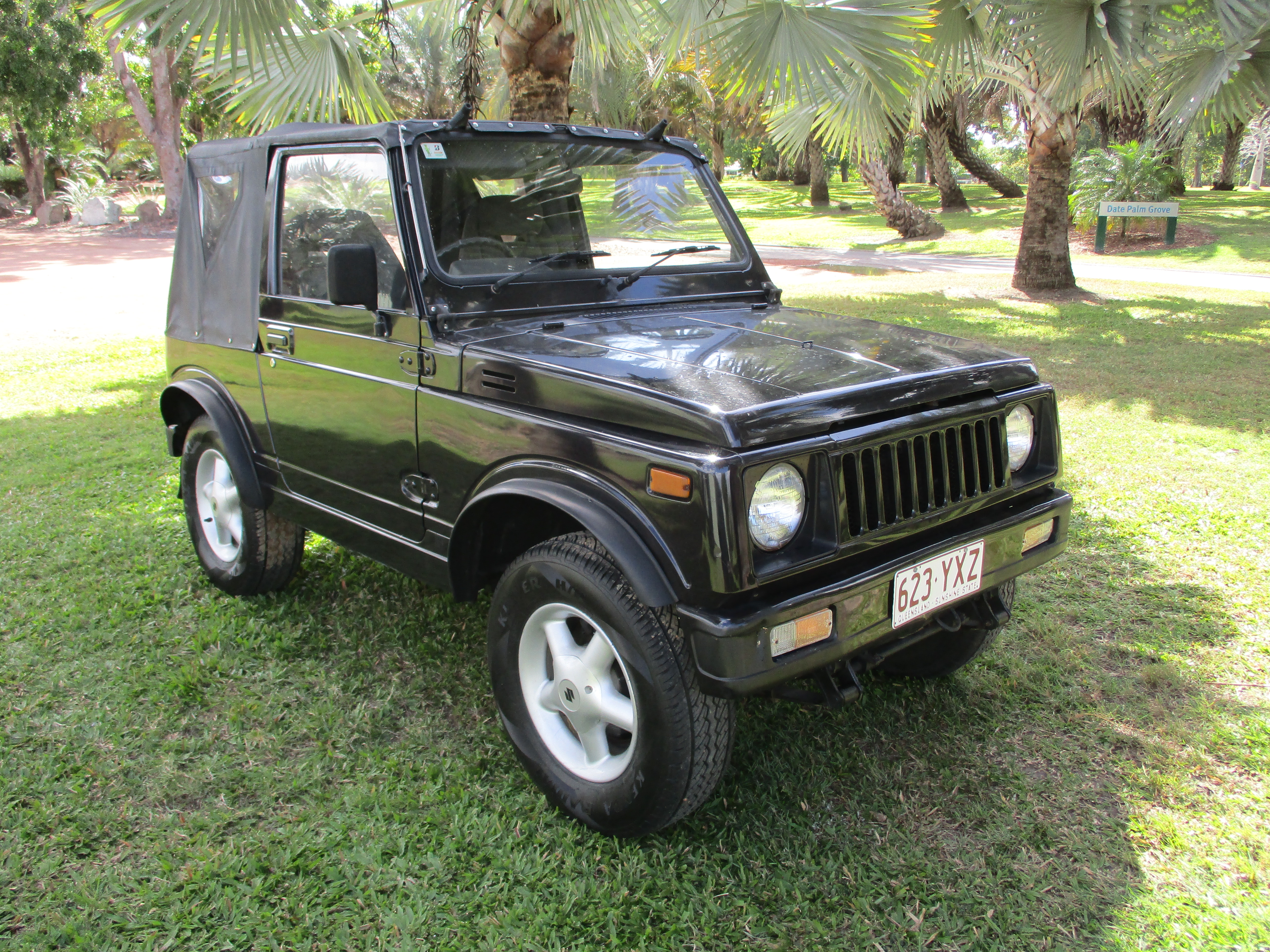 1987 SUZUKI SIERRA (4x4) 2D SOFTTOP