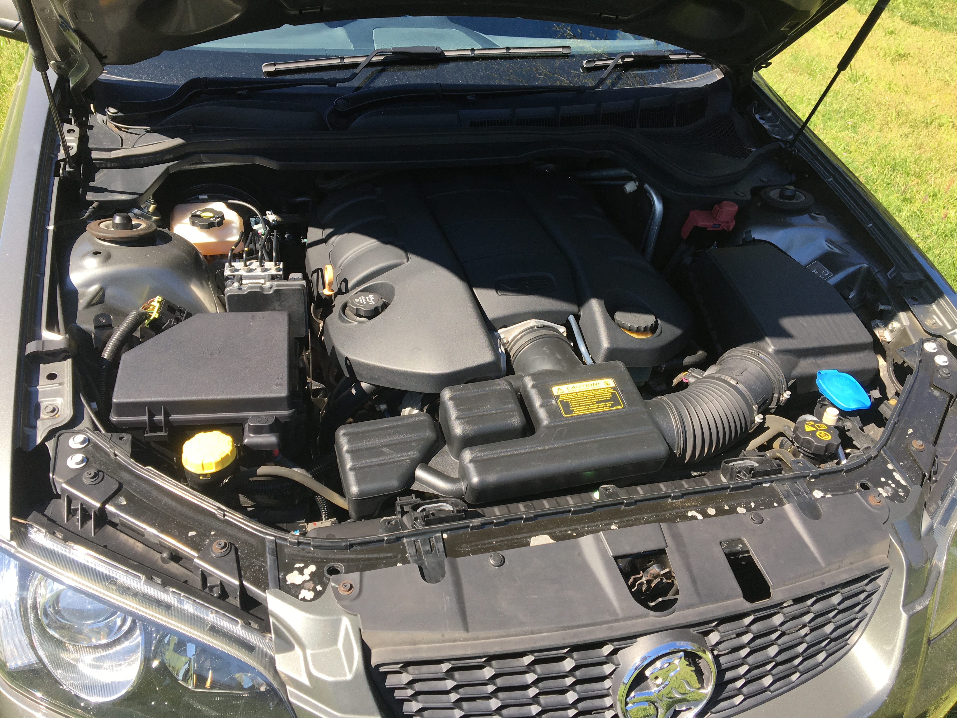 2011 HOLDEN REDLINE SSV UTILITY