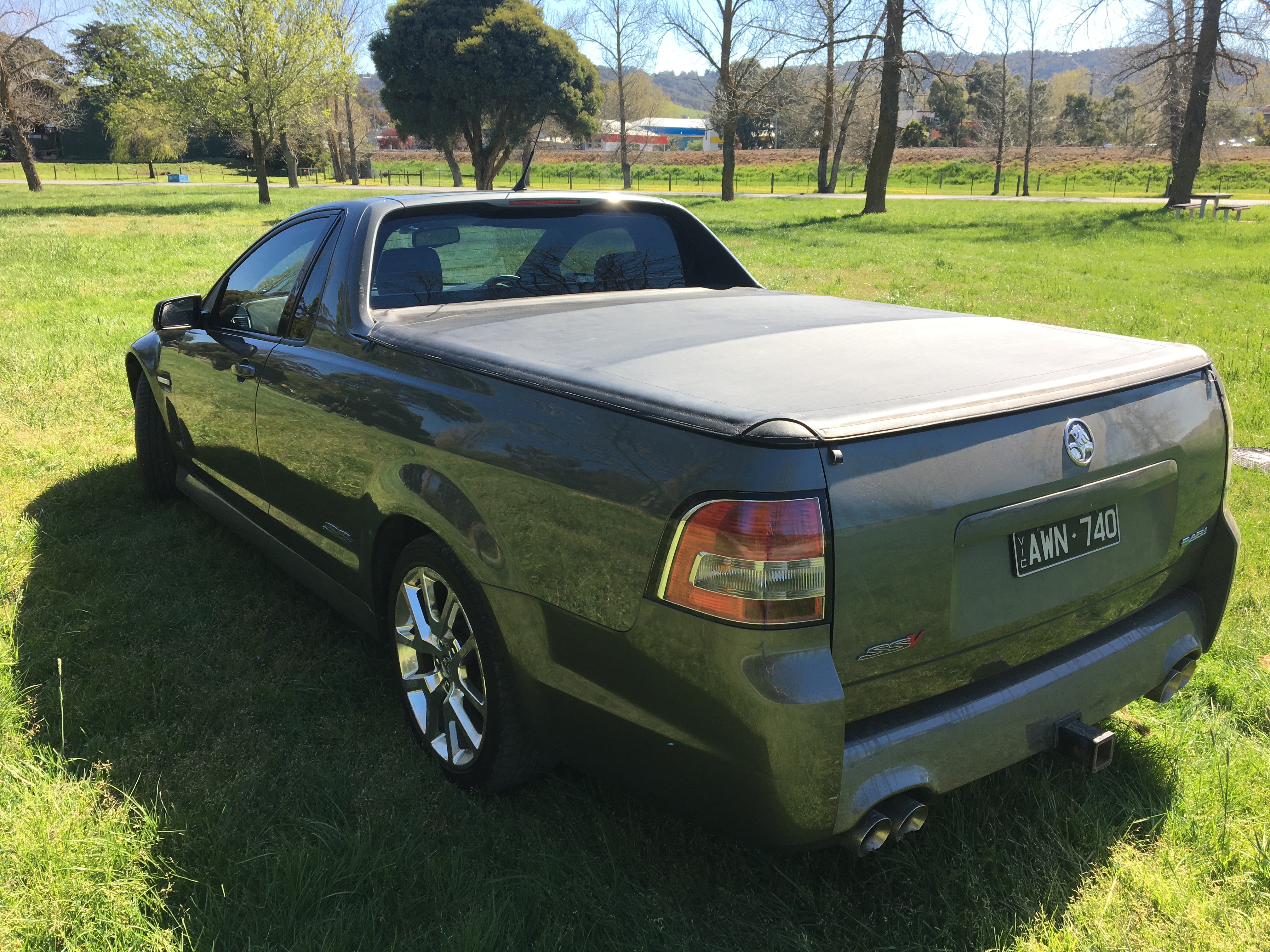 2011 HOLDEN REDLINE SSV UTILITY
