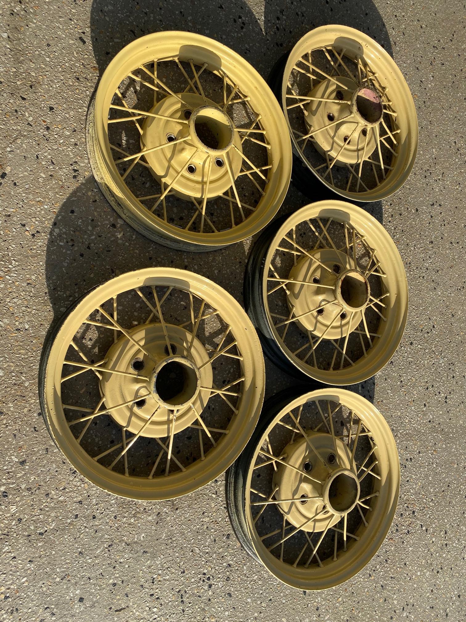 FORD MODEL A 19" WHEELS AND TYRES