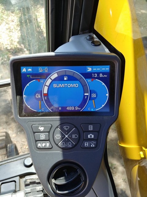SUMITOMO EXCAVATOR SH210-6 20 TON