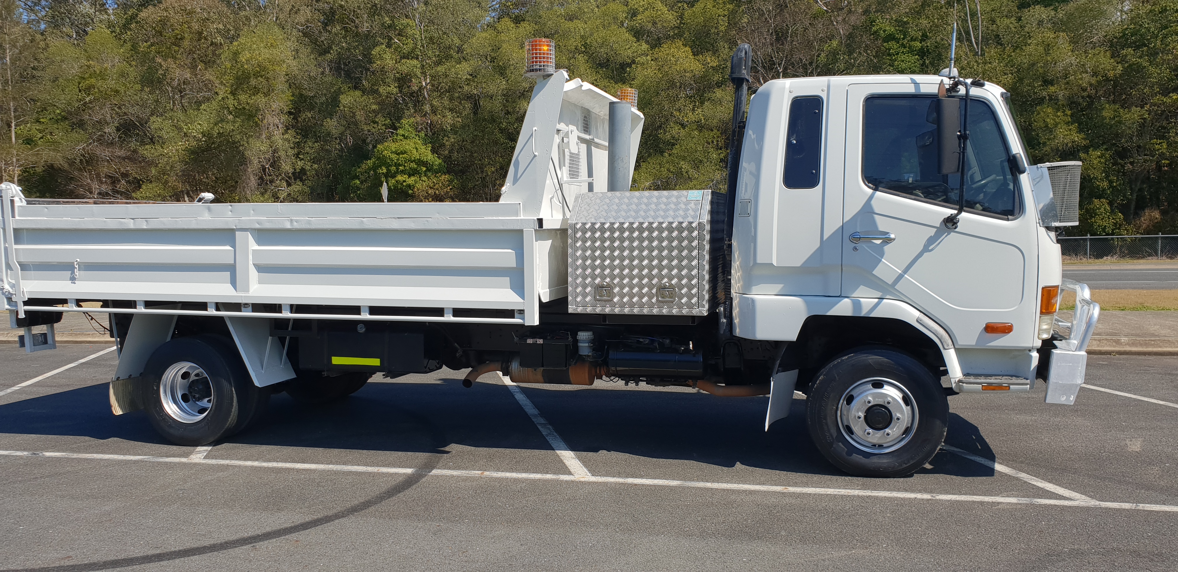 2006 MITSUBISHI FUSO FIGHTER 6