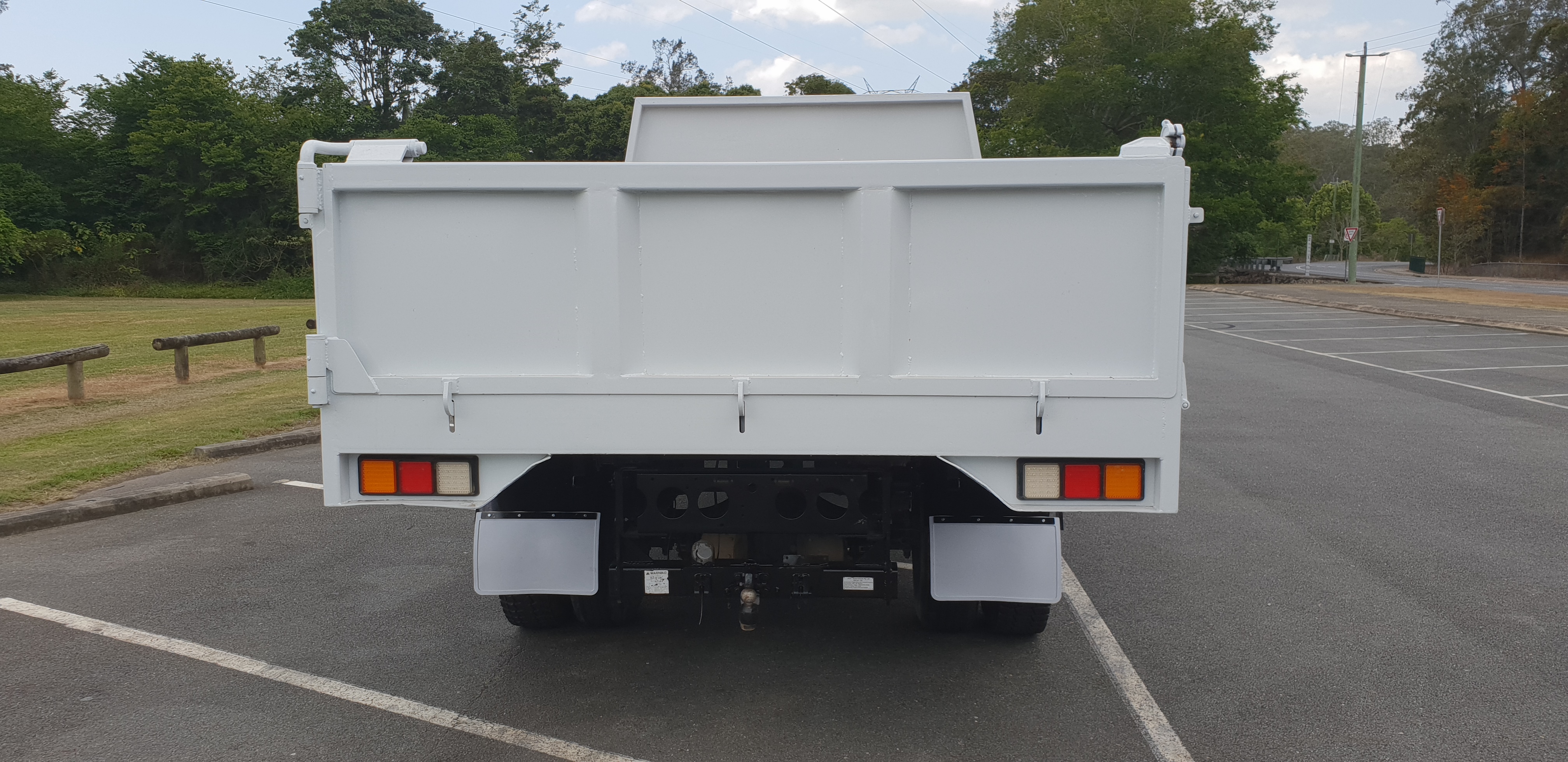 2006 MITSUBISHI FUSO FIGHTER 6