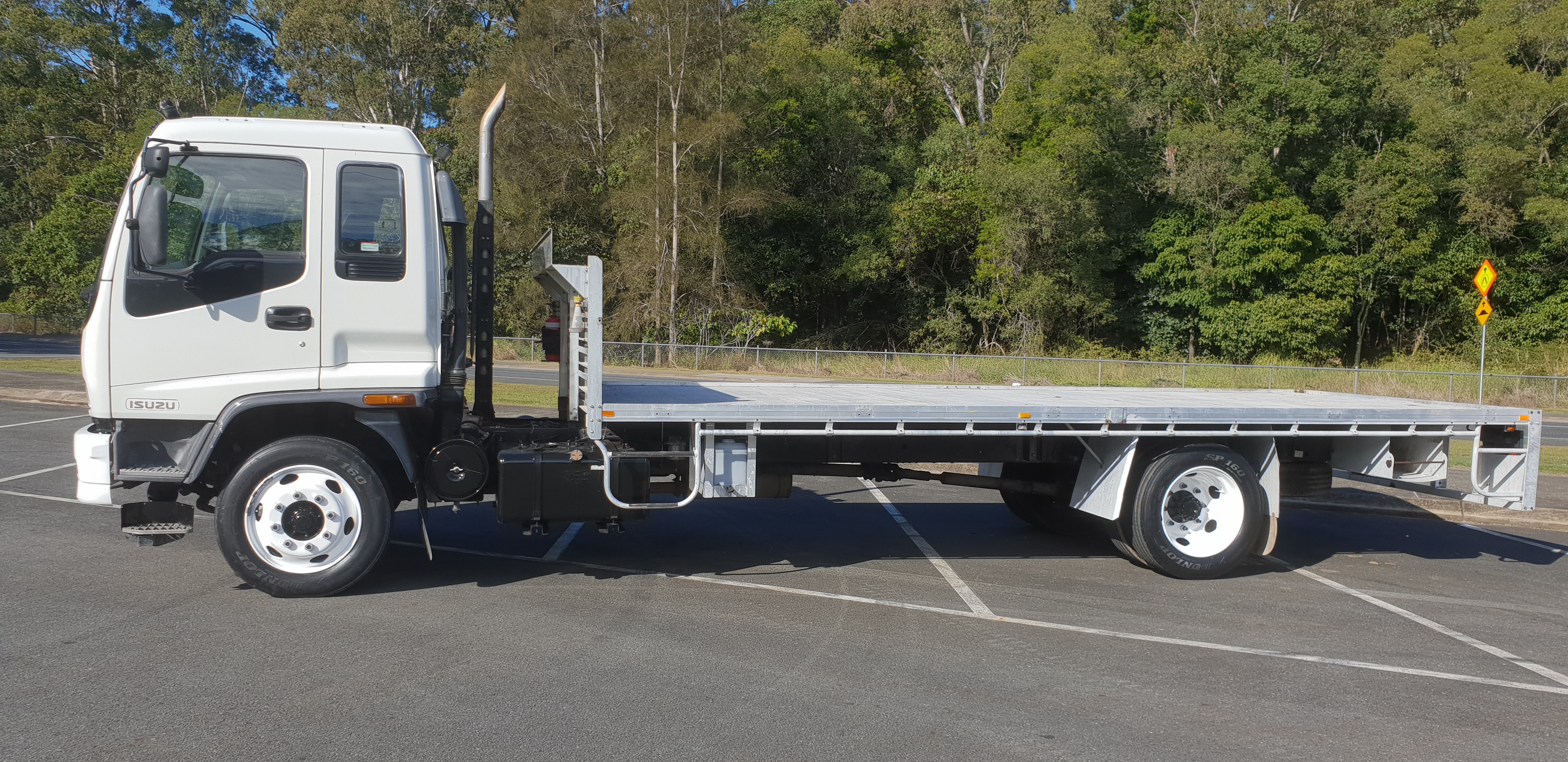 2007 ISUZU FSR F3 700 LONG 6 SP MANUAL C/CHAS