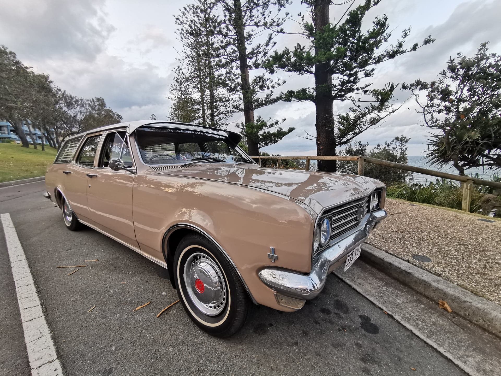 1970 HOLDEN KINGSWOOD HT 4D WAGON