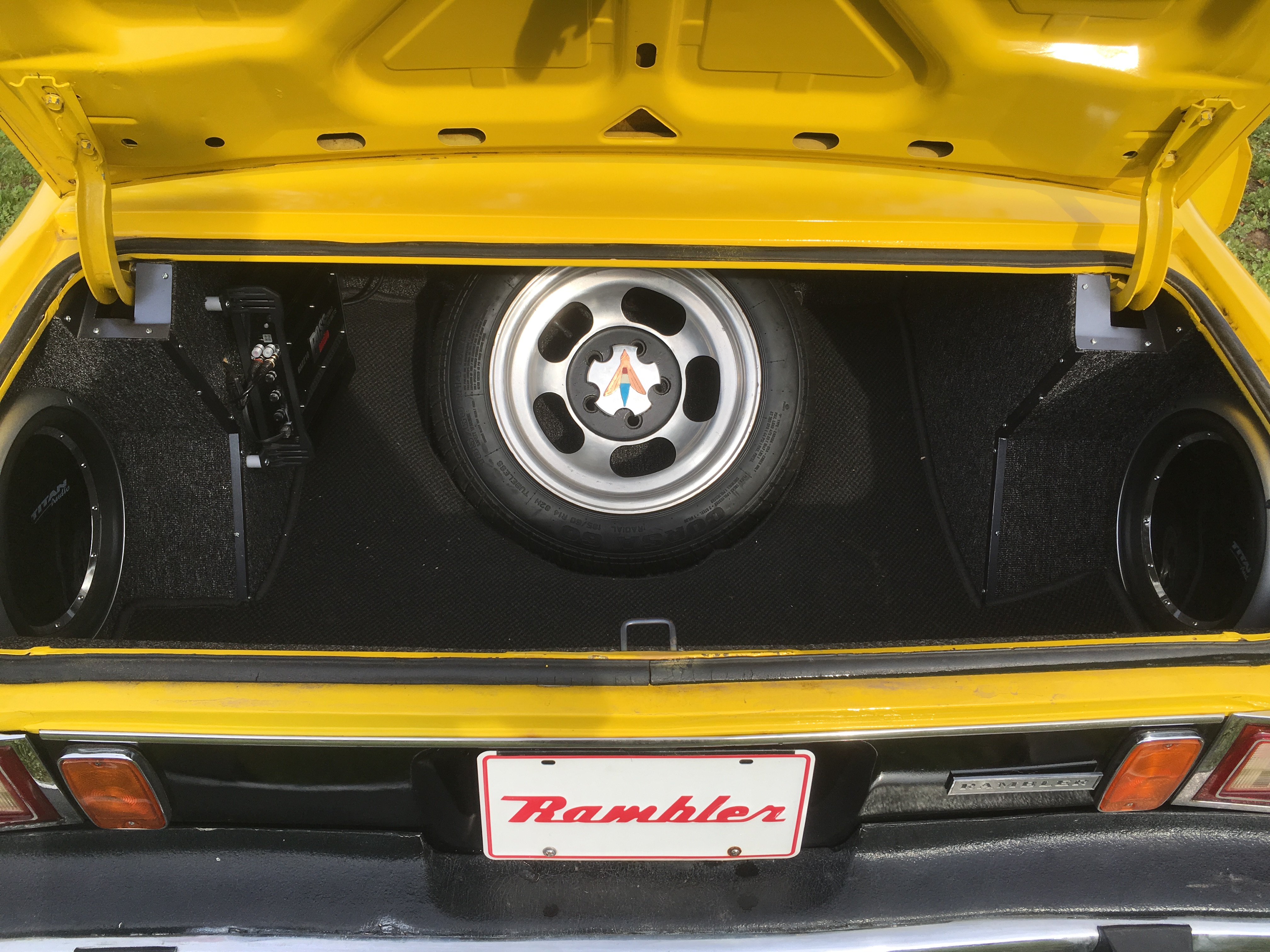 1975 RAMBLER HORNET