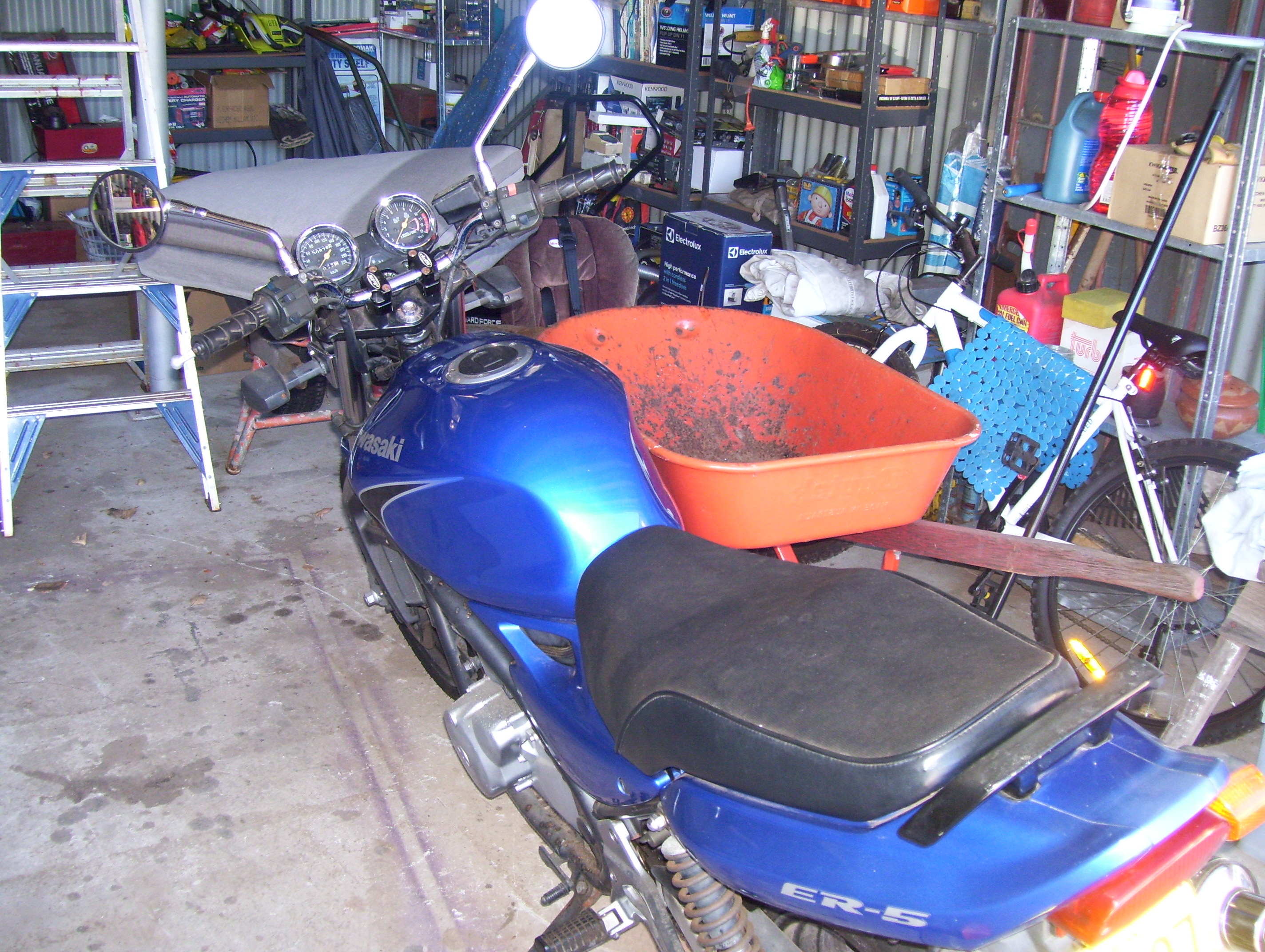 2005 KAWASAKI ER-5 ROAD