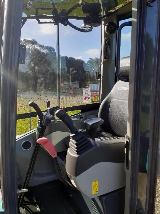 2018 SUNWARD 2.5 TON EXCAVATOR