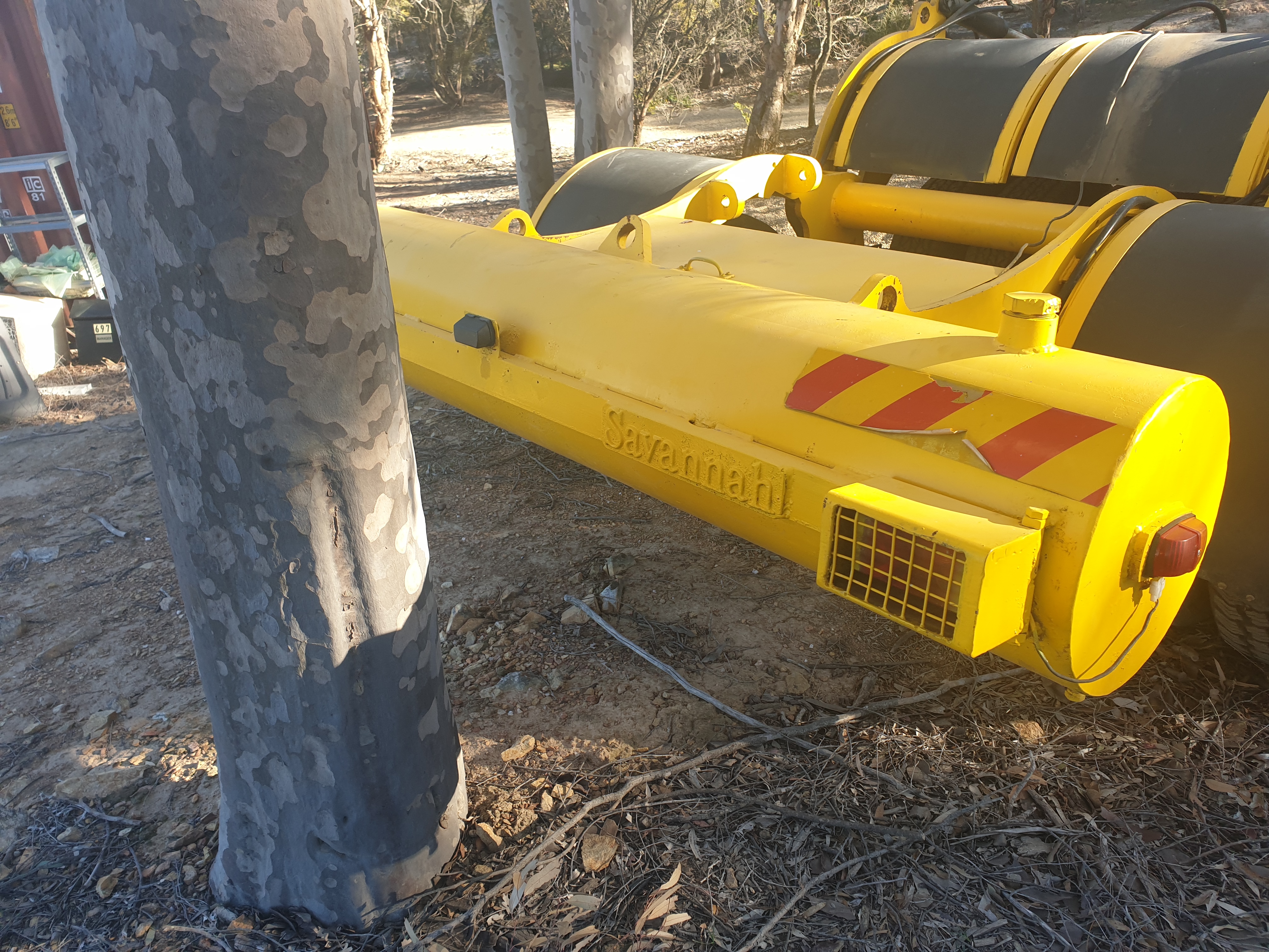 SAVANNAH ROADMASTER ROAD GRADER 