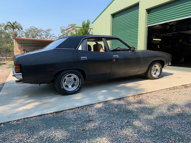 1975 FORD FALCON XB 4D SEDAN 