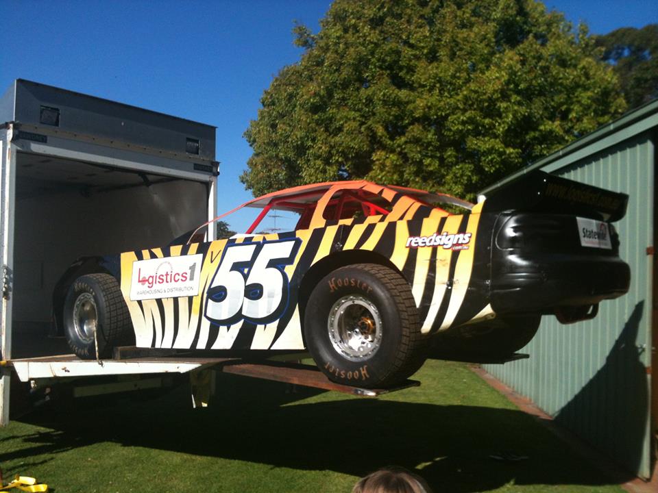 1992 NISSAN UD CM F88 RACE CAR TRANSPORTER