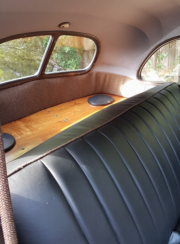 1940 FORD BUSINESSMAN COUPE