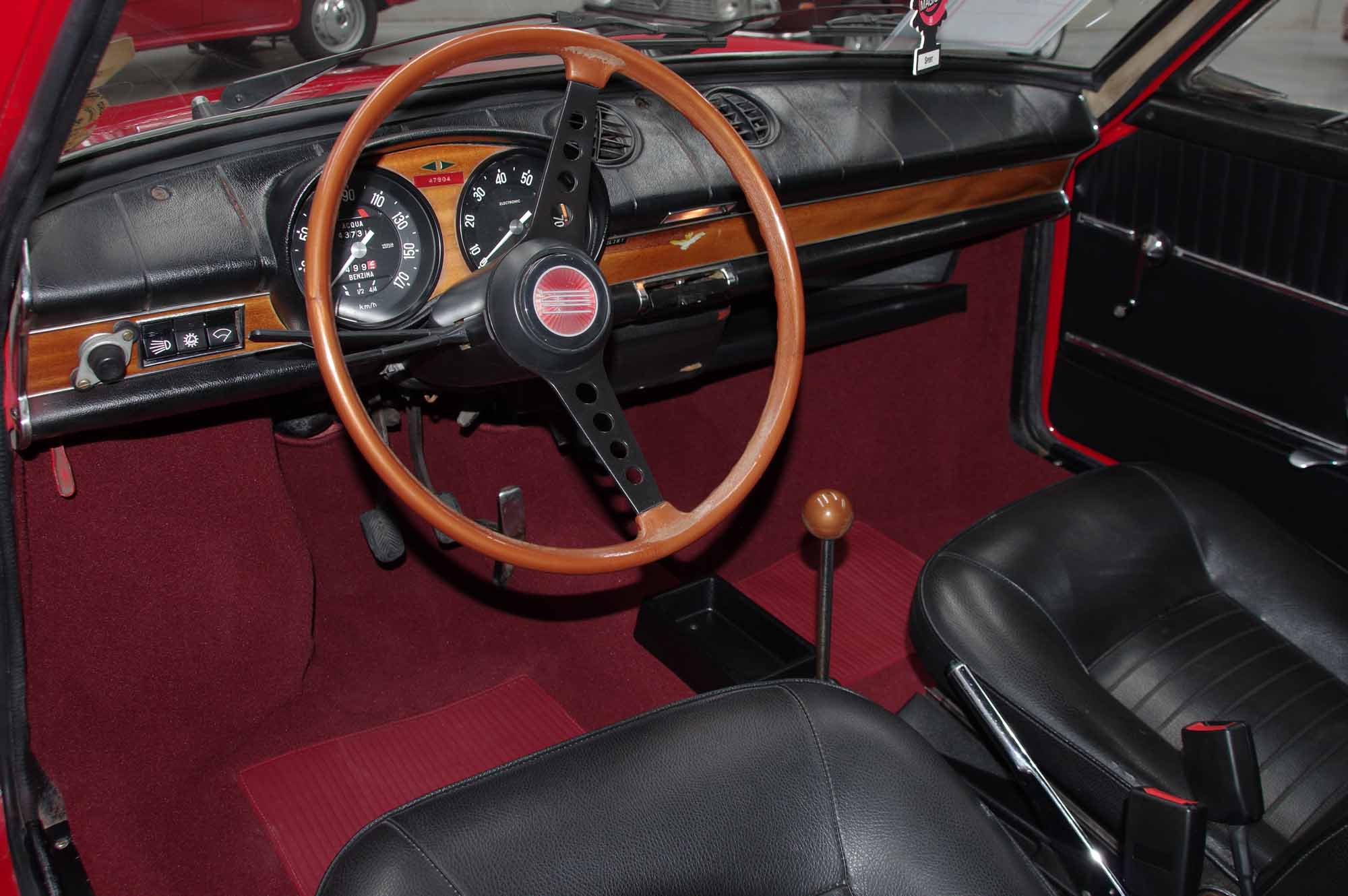 1968 FIAT 850 4 SP MANUAL 2D COUPE