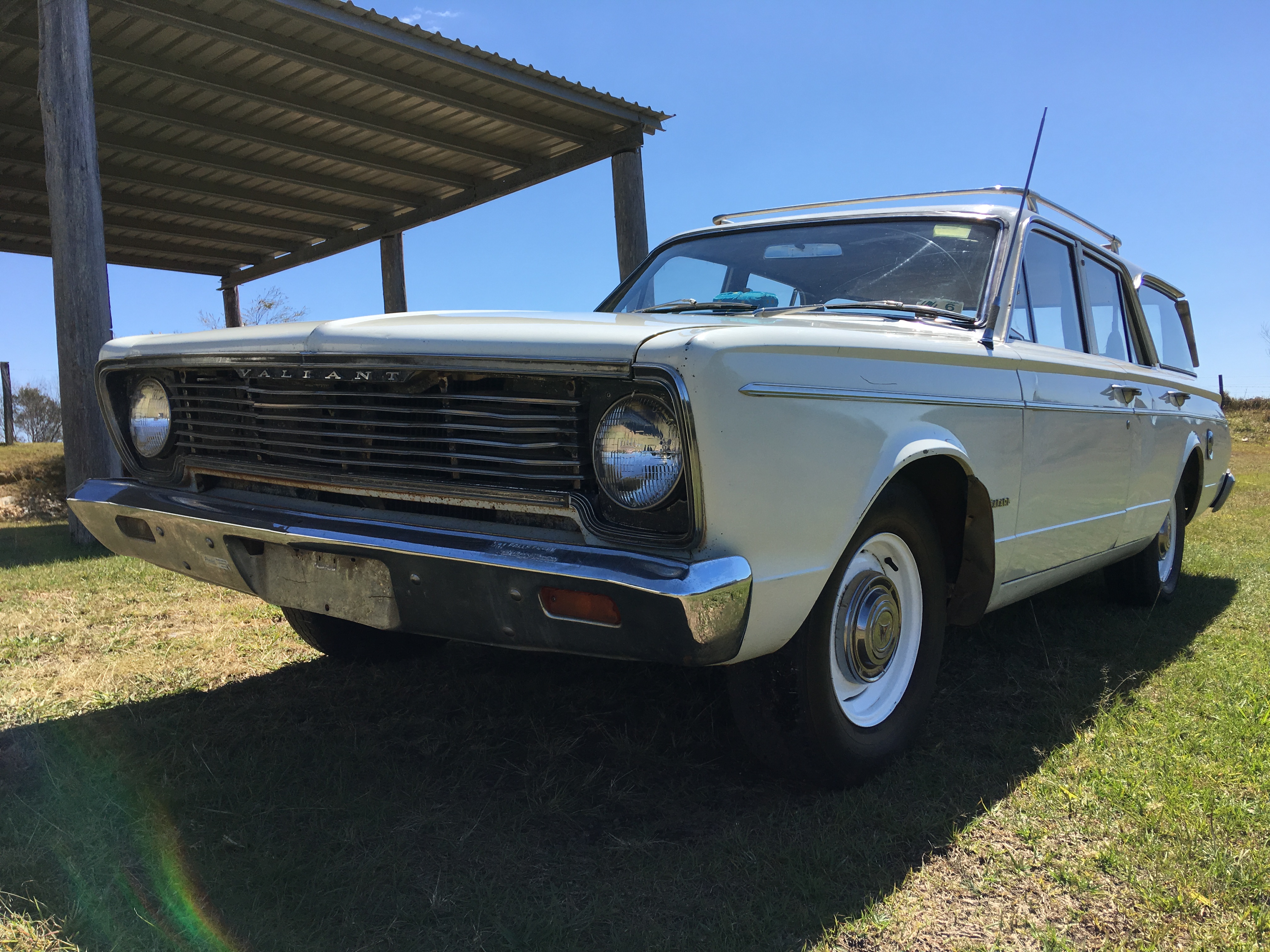 1966 CHRYSLER VALIANT VC 3 SP MANUAL 4D WAGON CARB