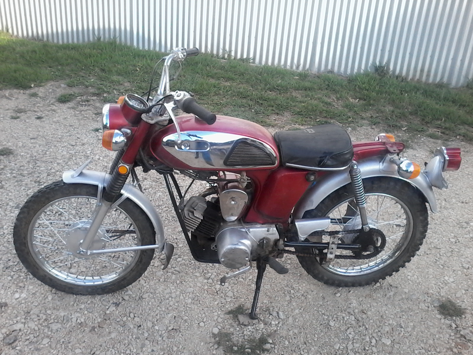 1967 YAMAHA 90 5 speed Trail Petrol
