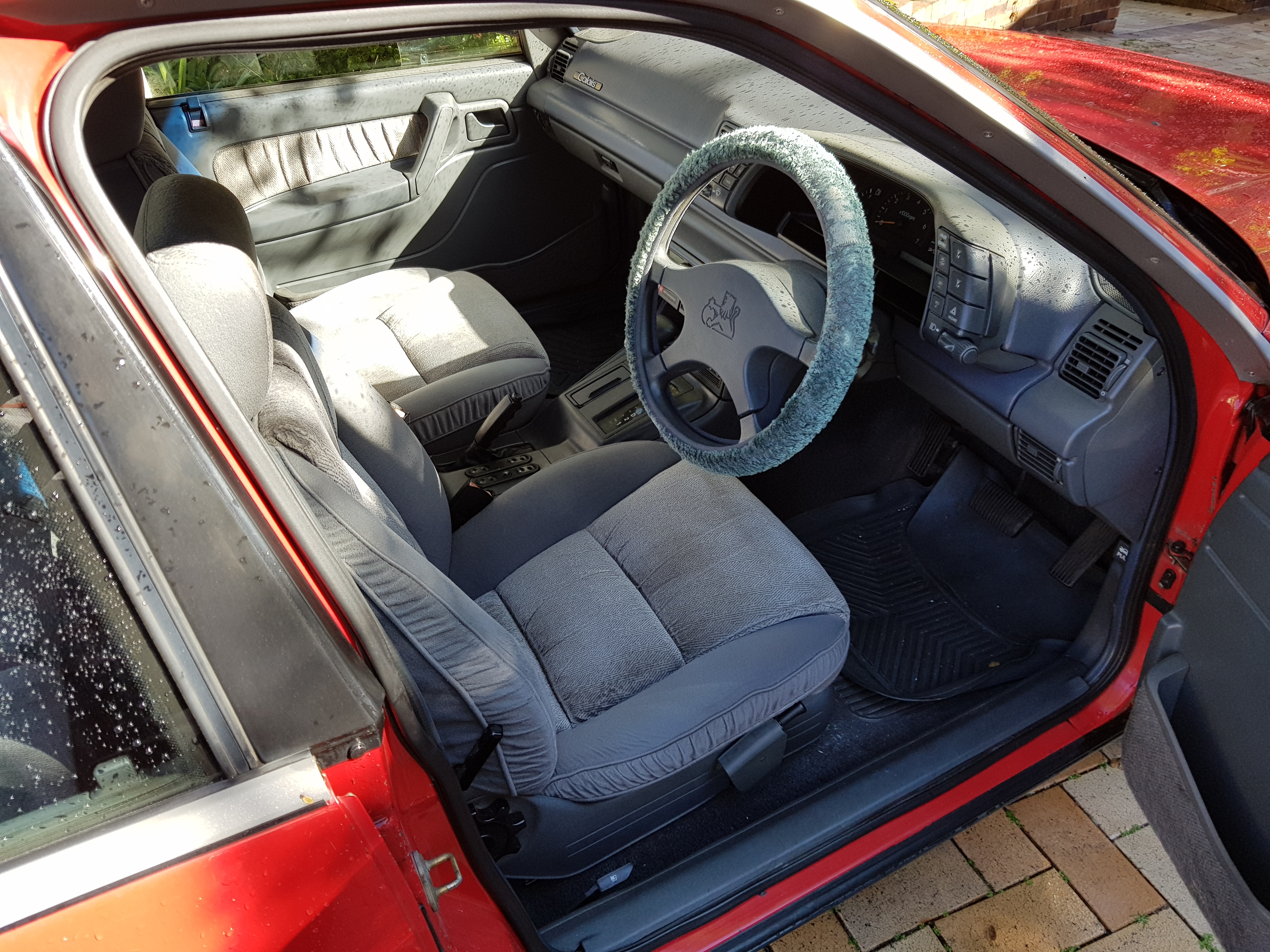 1990 HOLDEN CALAIS VN 4 SP AUTOMATIC 4D SEDAN MULTI POINT F/INJ