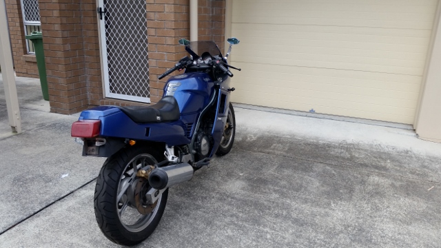 1987 YAMAHA FZ750 ROAD