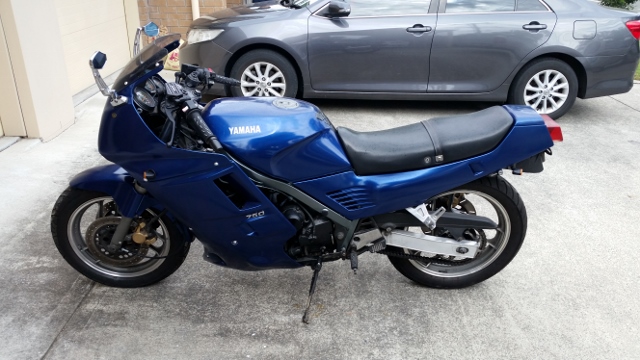 1987 YAMAHA FZ750 ROAD