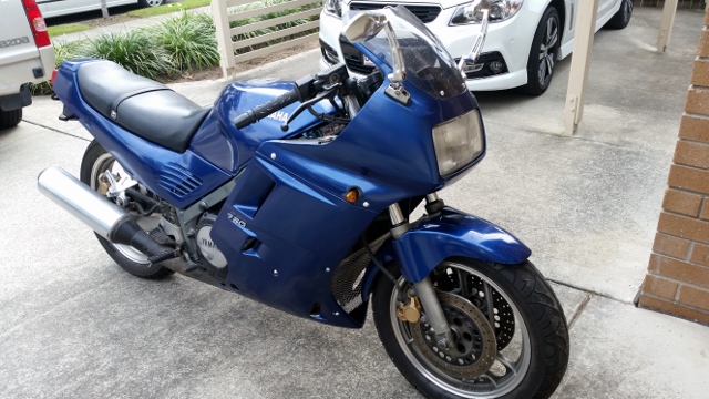 1987 YAMAHA FZ750 ROAD