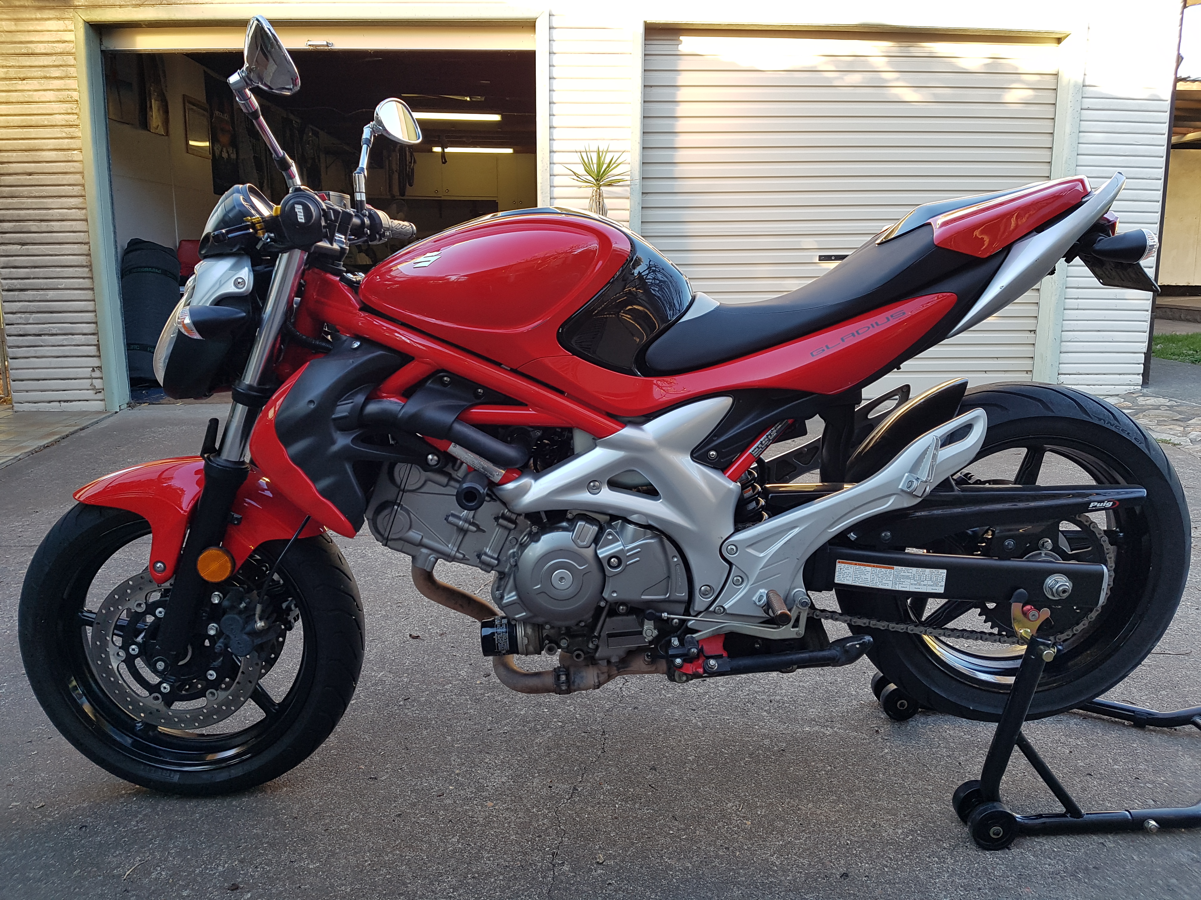 2009 SUZUKI SFV650 GLADIUS