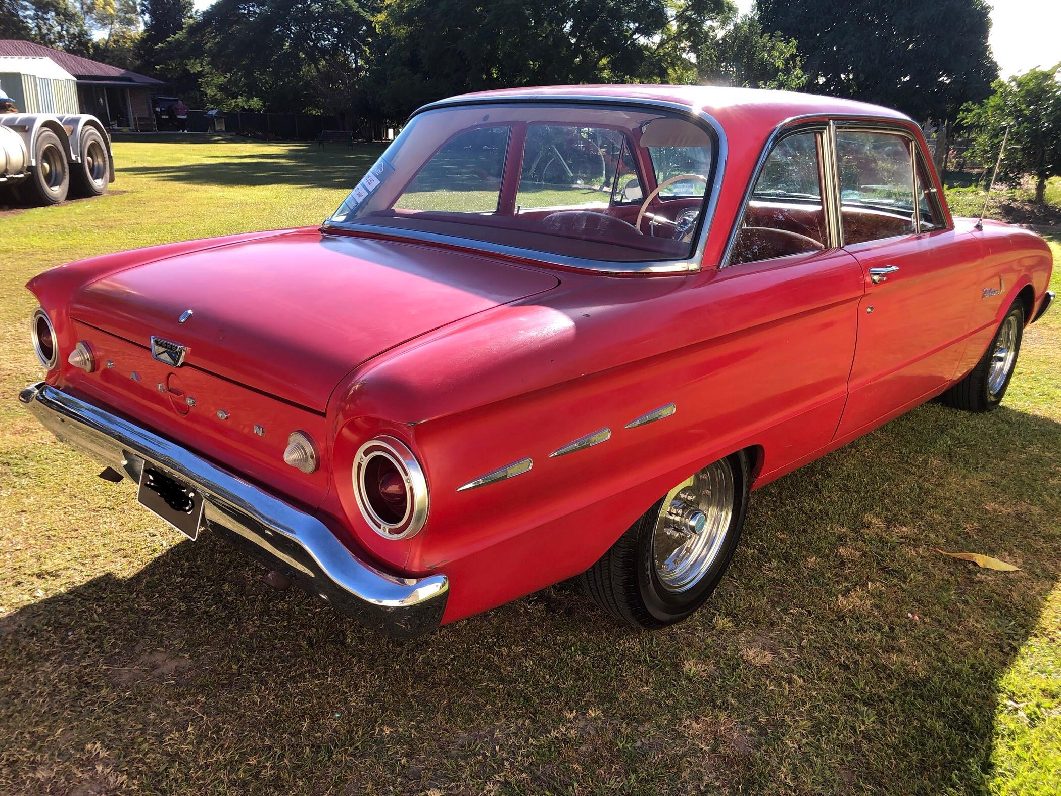 1961 FORD FALCON FURTURA SEDAN
