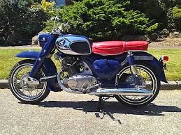 1962 - 1969 HONDA DREAM CA77 305 