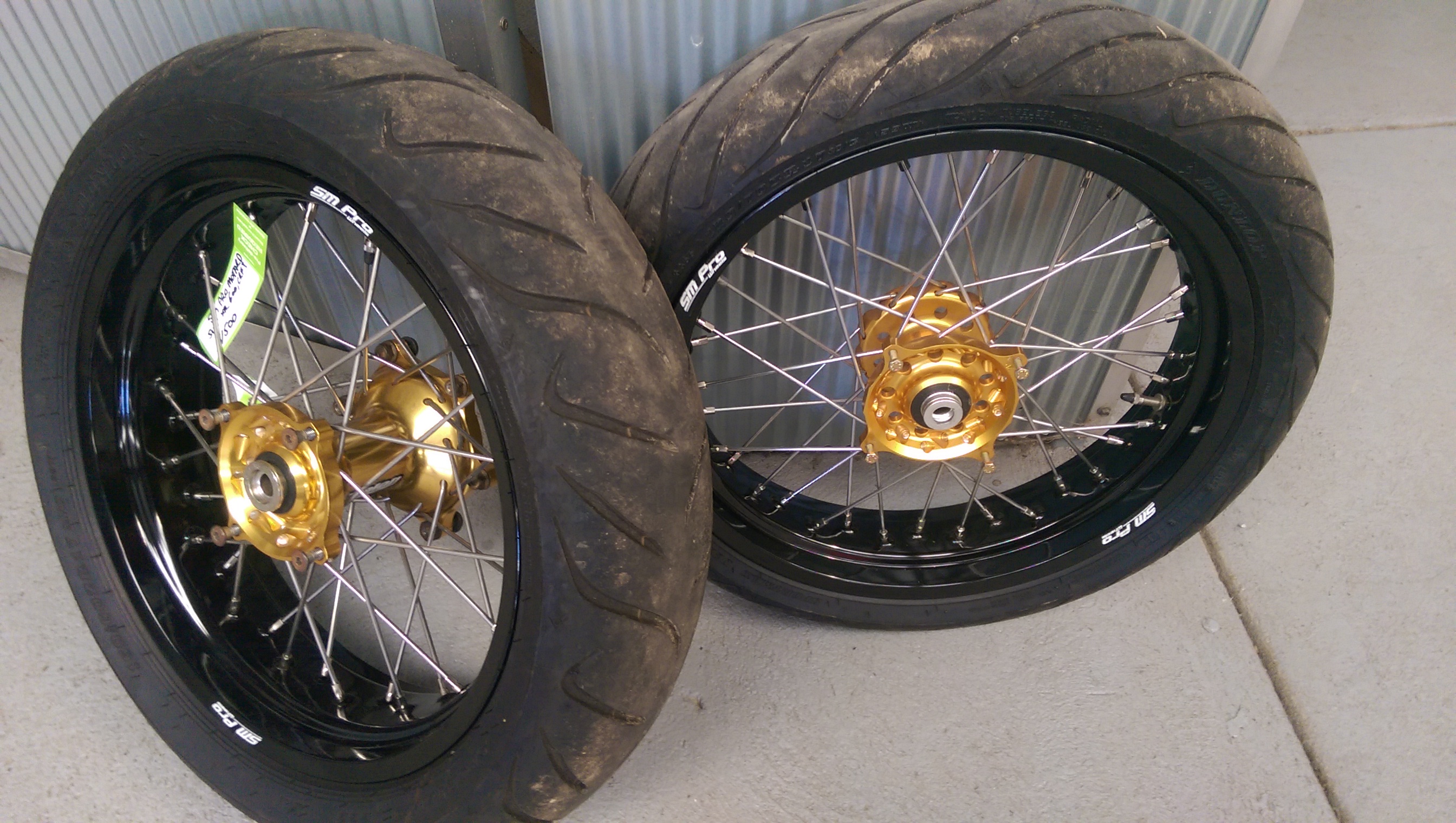 HONDA XR600R 17 INCH SM PRO MOTARD WHEELS 
