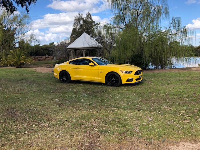 2017 FORD MUSTANG FM MY17 6 SP AUTOMATIC SEDAN MULTI POINT F/INJ