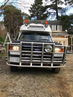 1991 FORD F150 AMBULANCE