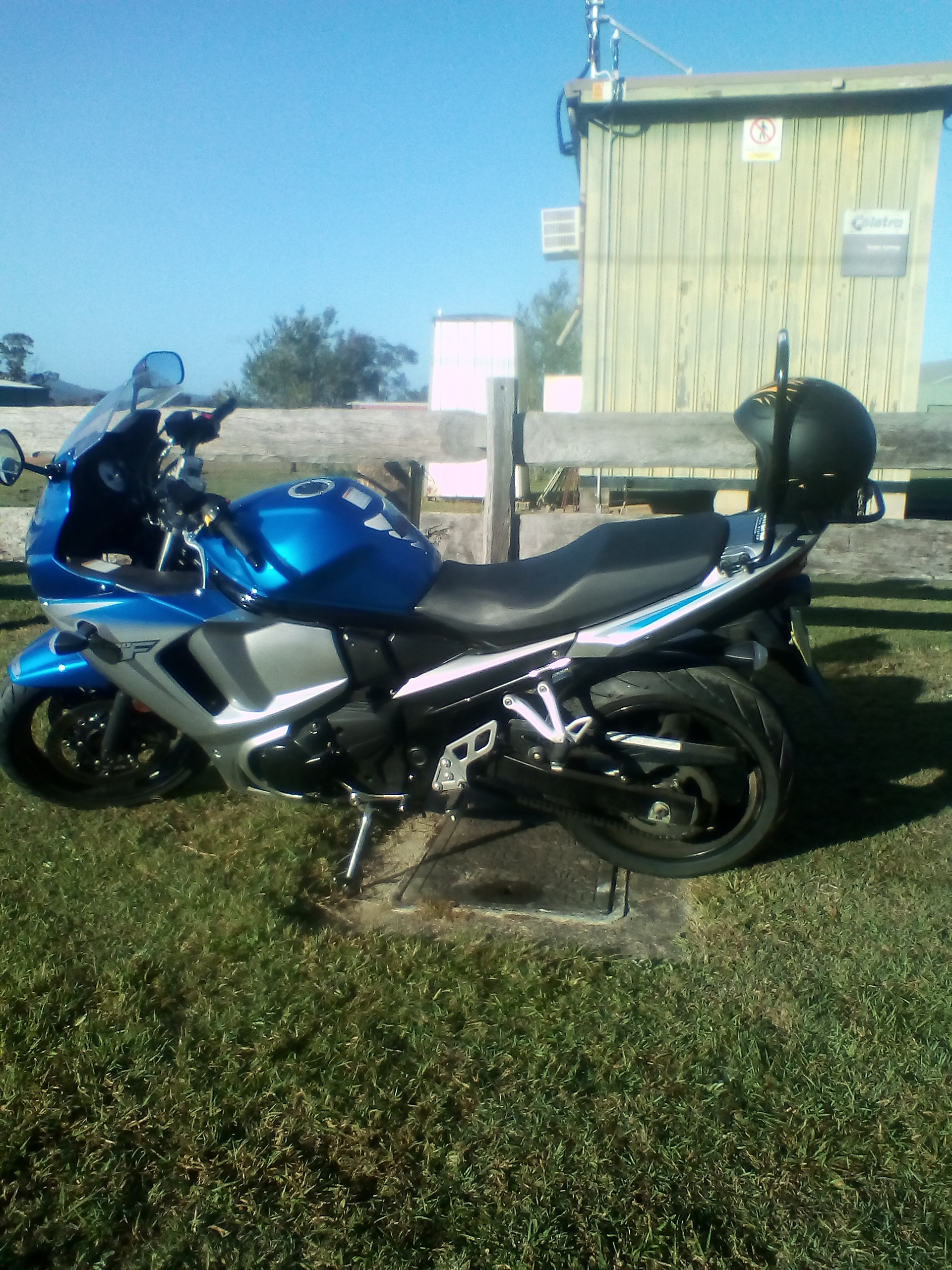 2010 SUZUKI GSX-F 650 cc