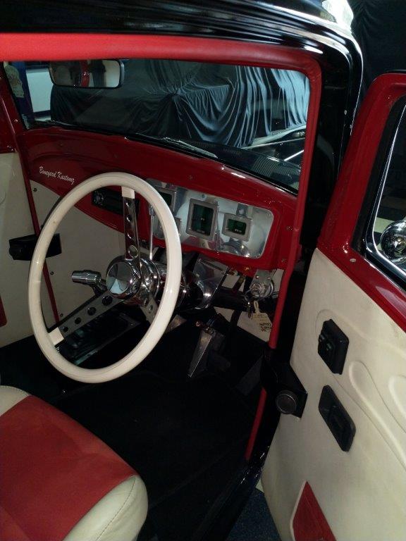 1932 Ford 5 Window B C6 Coupe