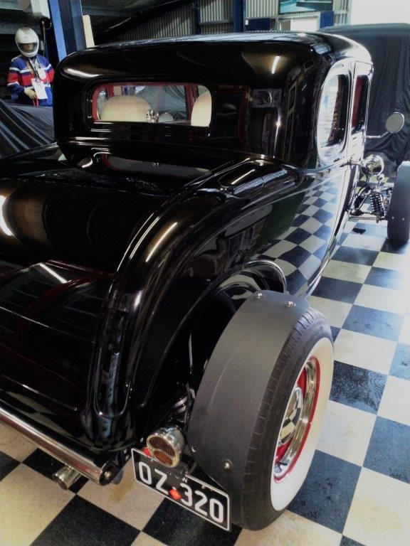 1932 Ford 5 Window B C6 Coupe