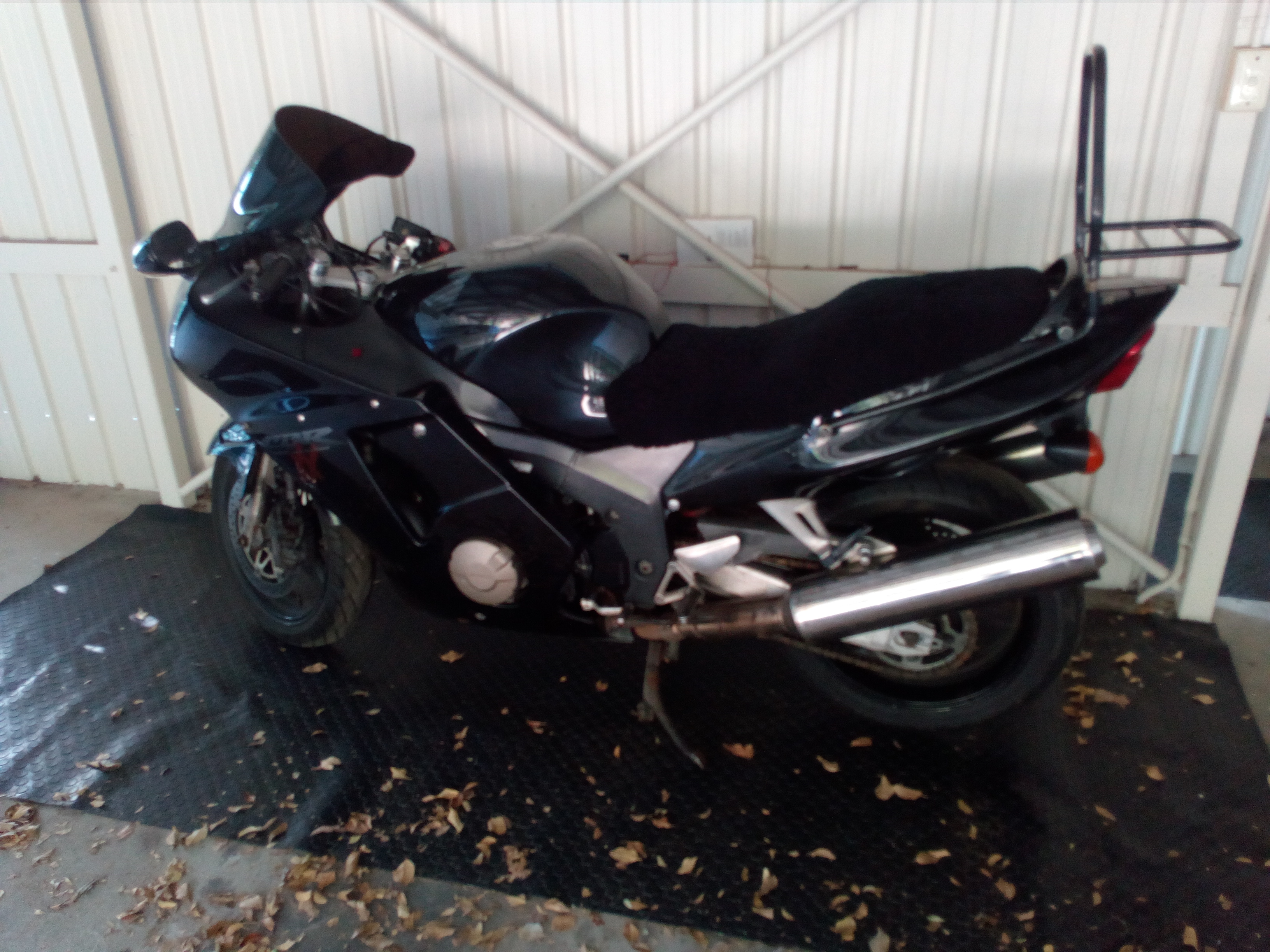 1999 HONDA CBR1100XX (SUPER BLACKBIRD) SPORTS