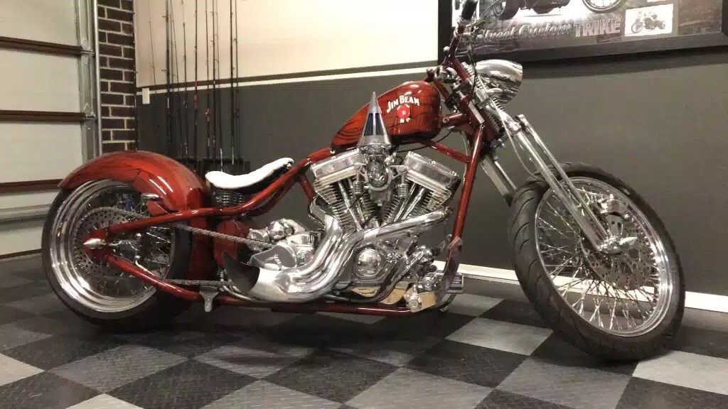 2016 HARLEY-DAVIDSON CUSTOM BOBBER