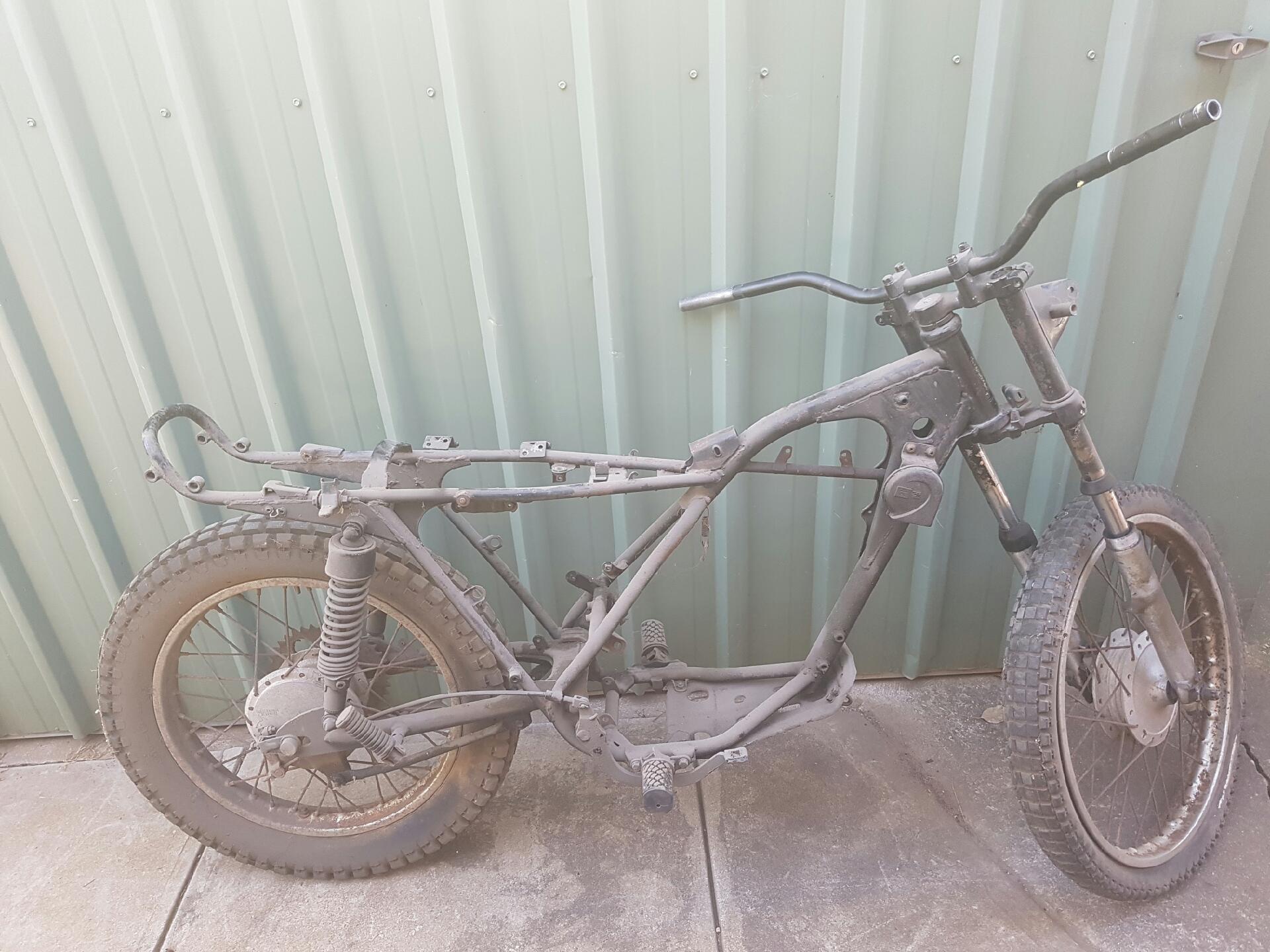 1977 SUZUKI TS185 TRAIL